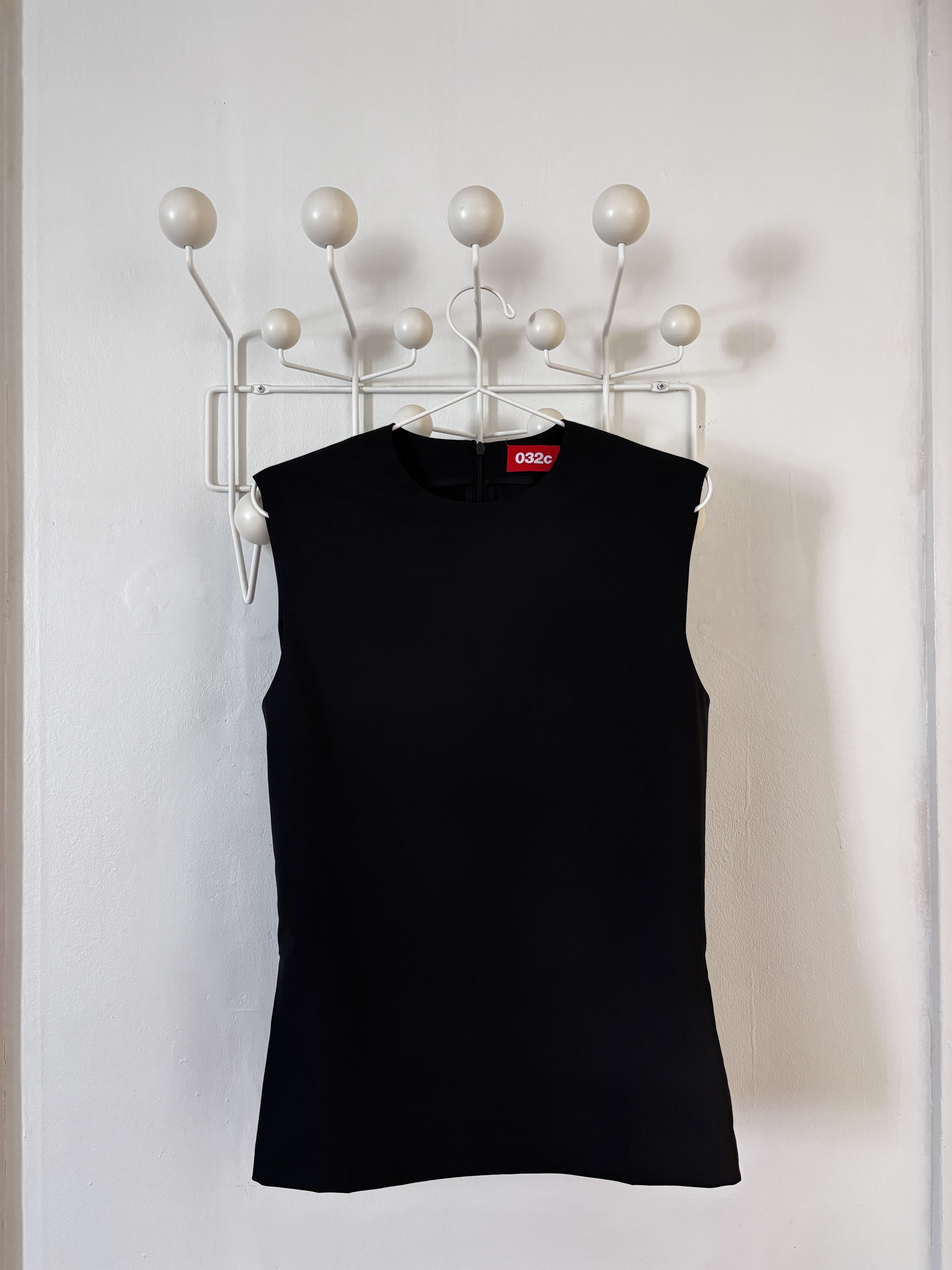 032c Office Attire Cropped Sleeveless Suit Top Size US M / EU 48-50 / 2 - 1 Thumbnail