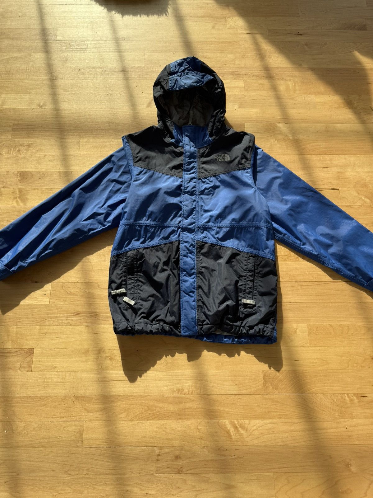The North Face North Face Rain Jacket Size US S / EU 44-46 / 1 - 1 Thumbnail