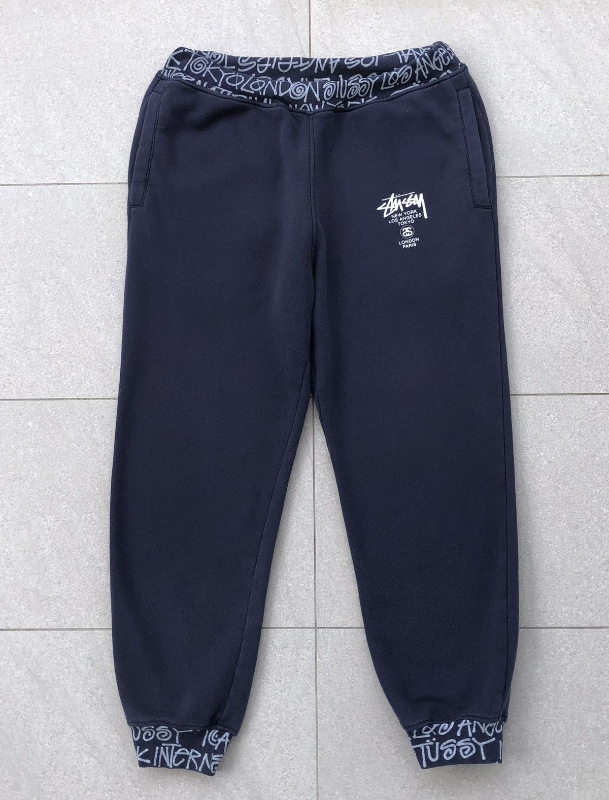 Stussy Vintage Stussy Japan Wordwide Blue Black Sweatpants Size US 32 / EU 48 - 6 Thumbnail