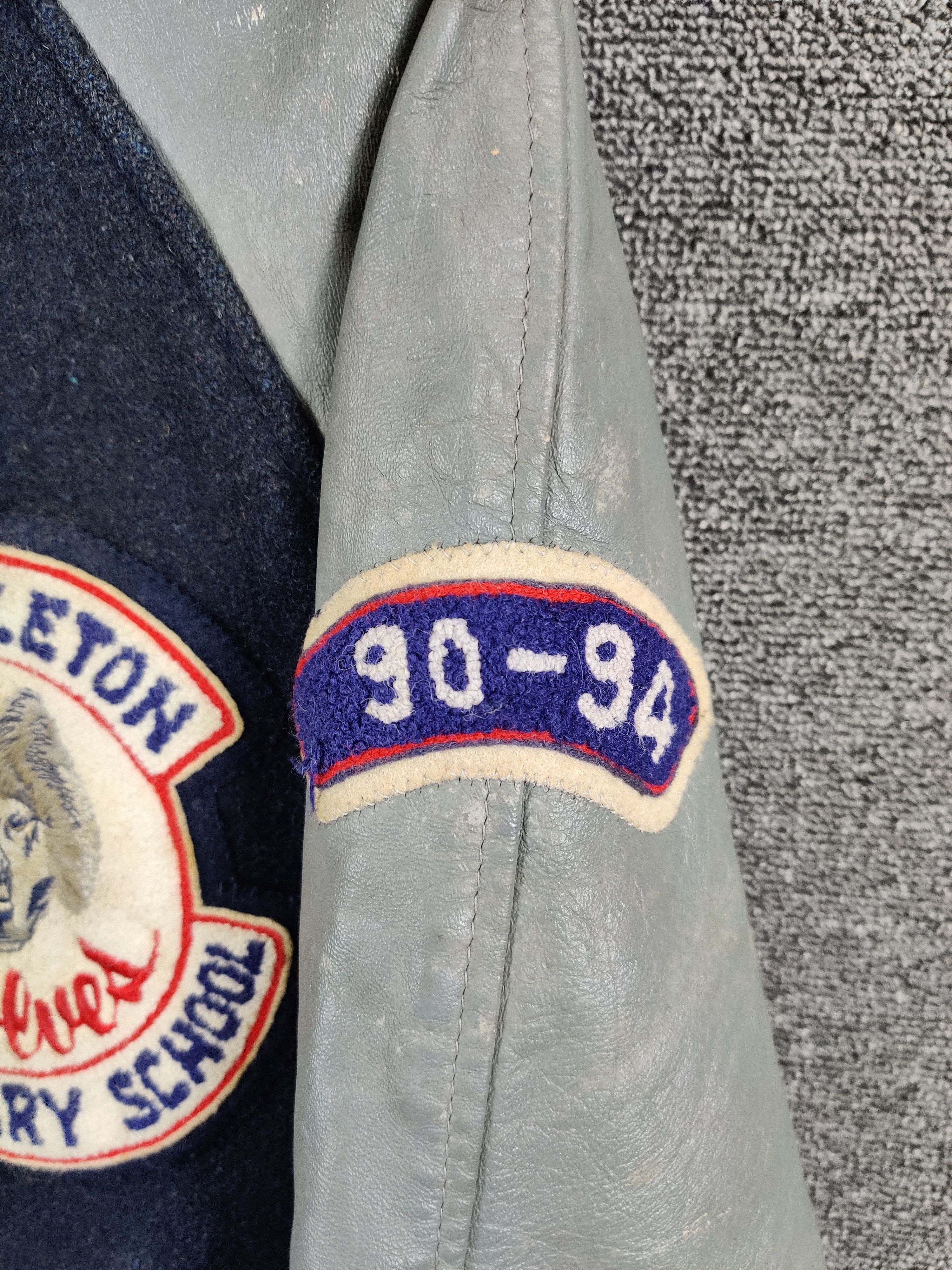 Vintage Vintage West Carleton Wool Varsity Leather Jacket Size US M / EU 48-50 / 2 - 8 Thumbnail