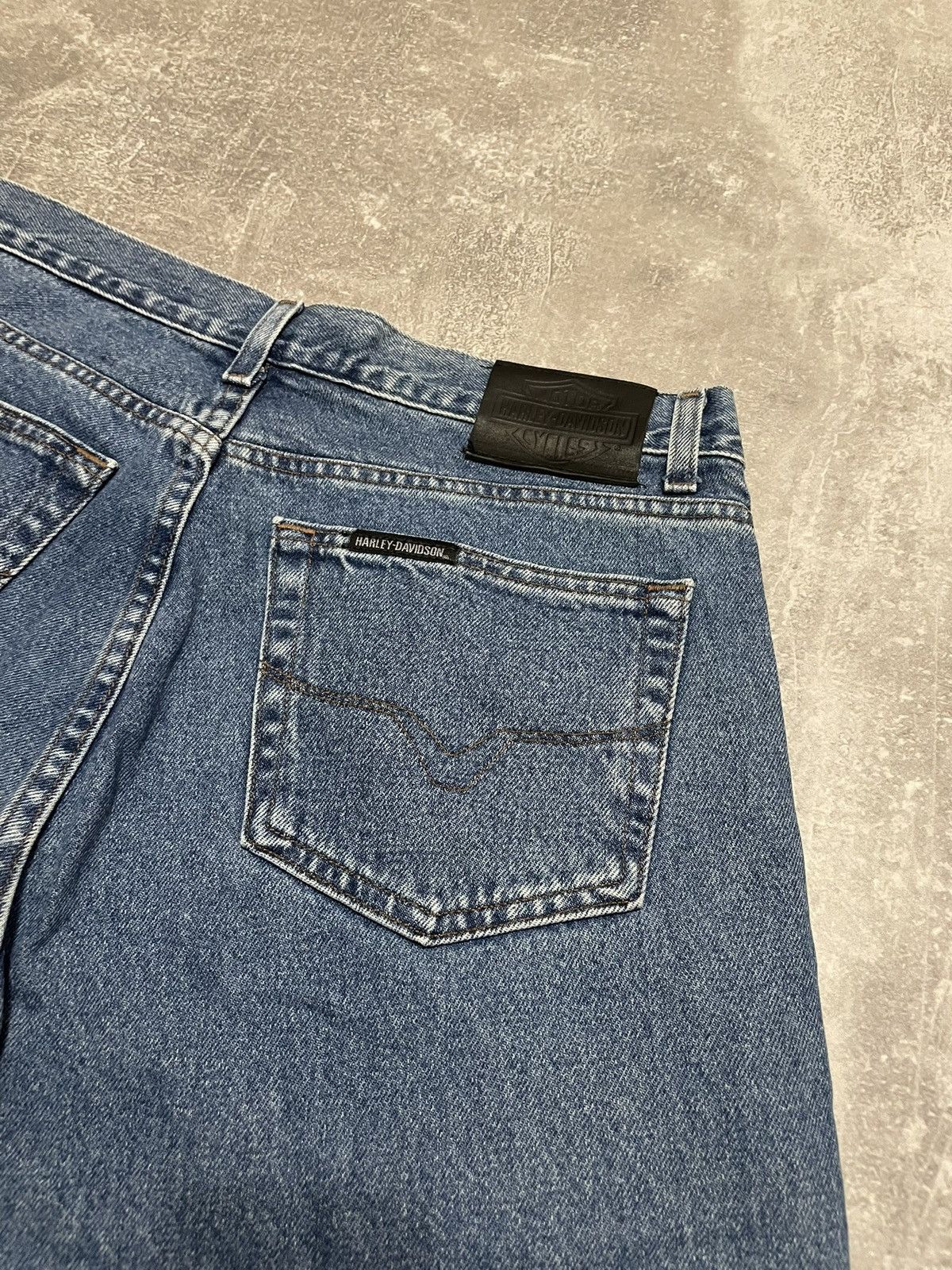 Harley Davidson × Vintage Vintage Harley Davidson Buggy Blue Denim Jeans Y2K 34/30 Size US 34 / EU 50 - 20 Thumbnail