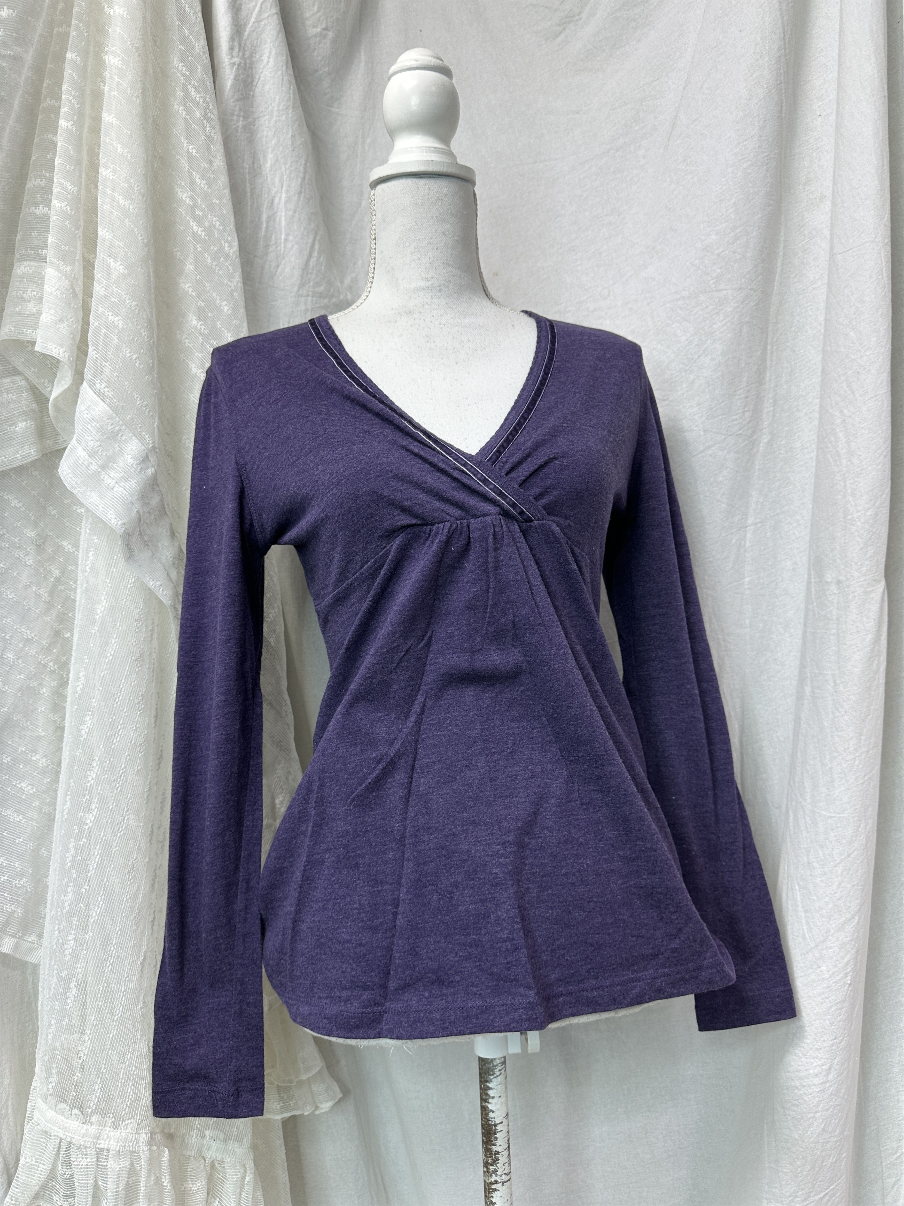 Vintage Vintage V-Neck Lilac Wrapped Longsleeve Blouse Y2K Size S / US 4 / IT 40 - 1 Thumbnail