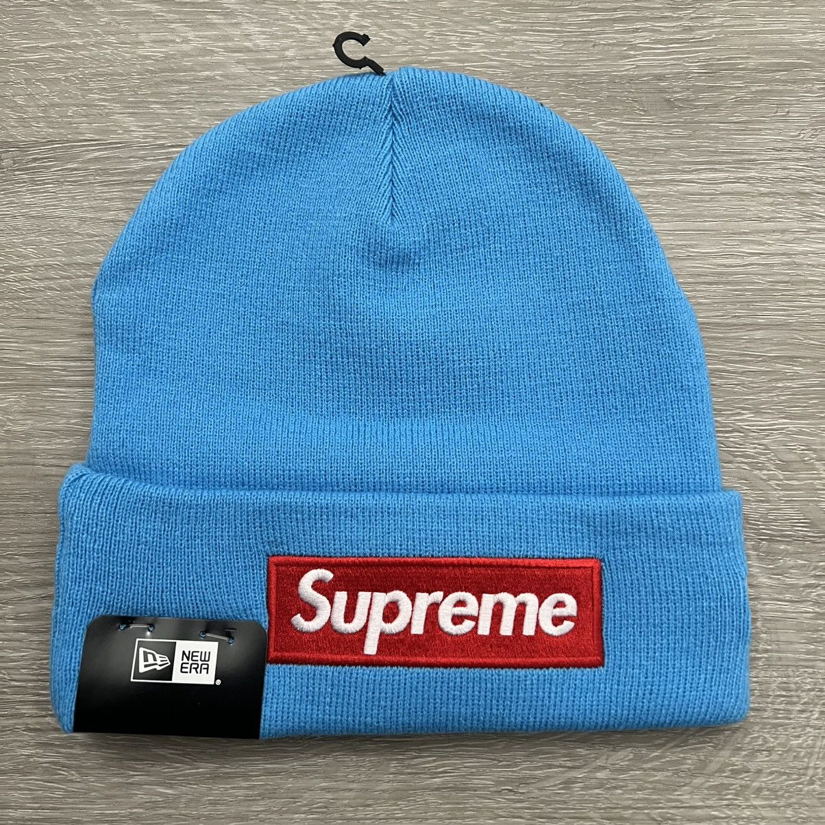 New Era × Supreme Supreme New Era Box Logo Beanie FW25 Cyan Size ONE SIZE - 2 Thumbnail
