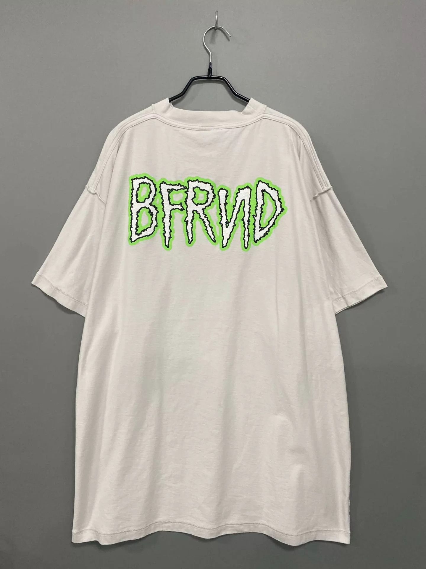Balenciaga Balenciaga Bfrnd short sleeve top size 3 95 new Size US L / EU 52-54 / 3 - 4 Thumbnail