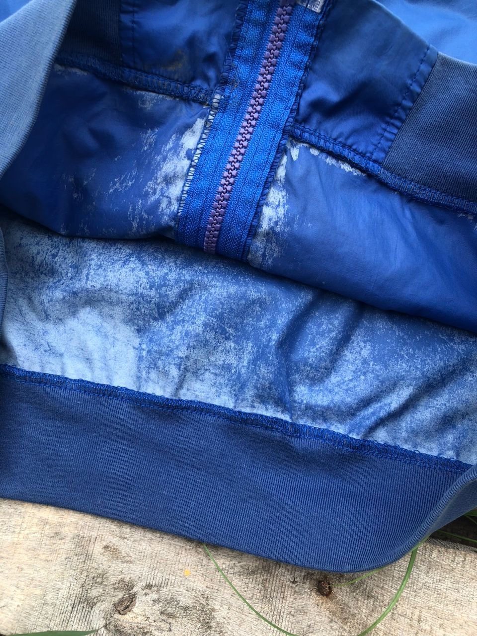 Comme des Garcons PLAY Vintage CDG Comme des Garcons Play Nylon Jacket Distressed Size US S / EU 44-46 / 1 - 7 Thumbnail