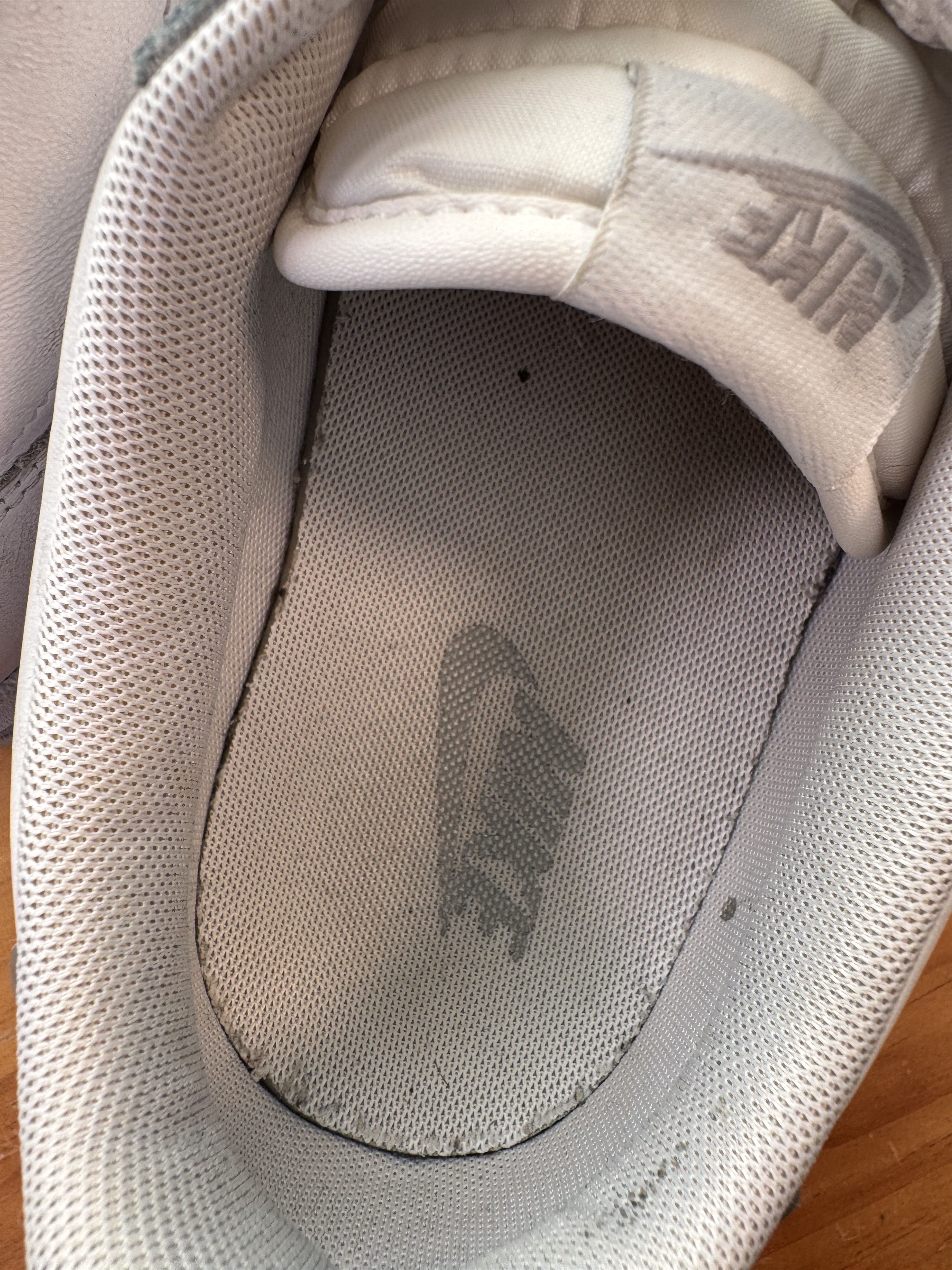 Nike Nike white cortez jewel sneaker Size US 10 / EU 43 - 8 Thumbnail
