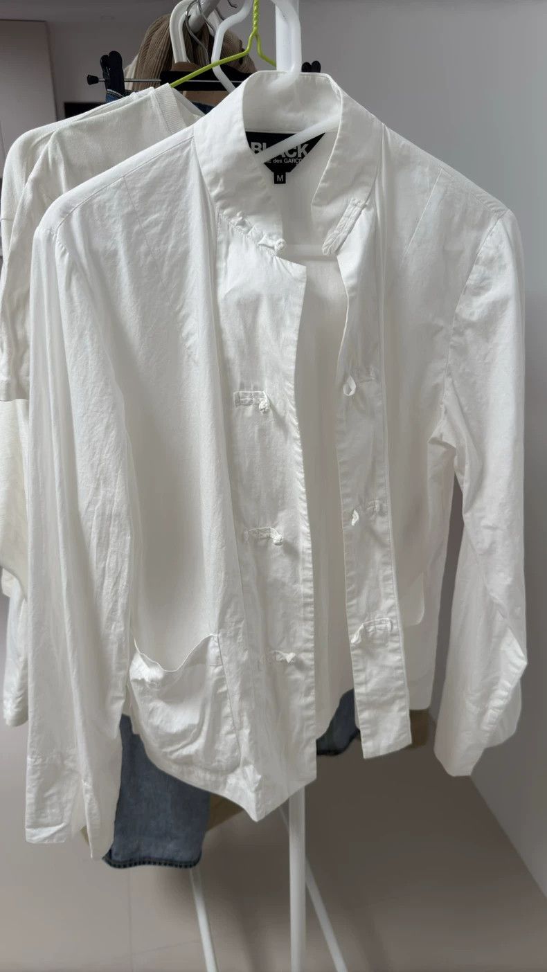 Other Comme Des Garcons White button-down shirt Size M / US 6-8 / IT 42-44 - 1 Thumbnail