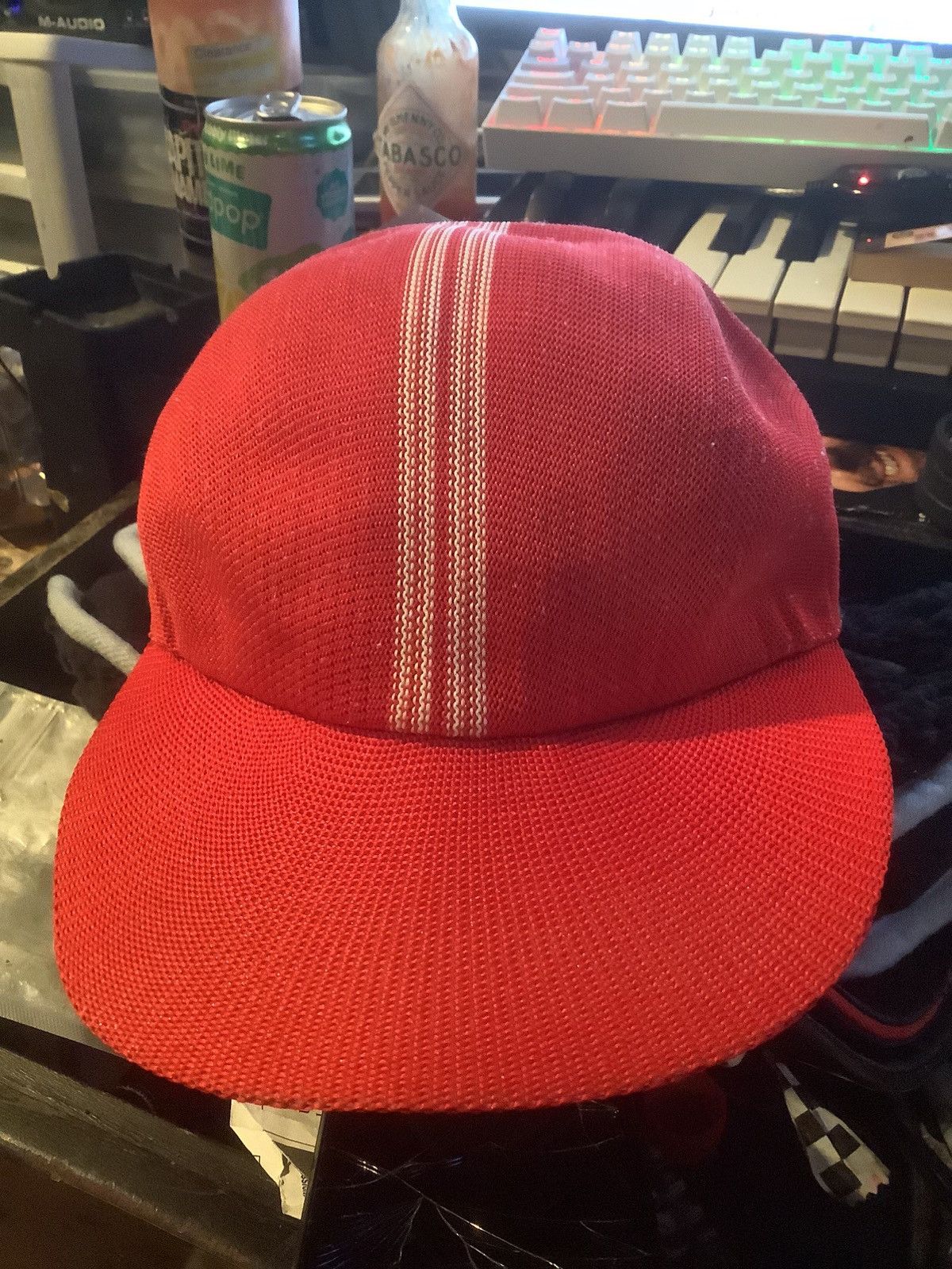 NBA Chicago Bulls Rare Knit Hat Sample Size Small To Medium Size ONE SIZE - 2 Thumbnail