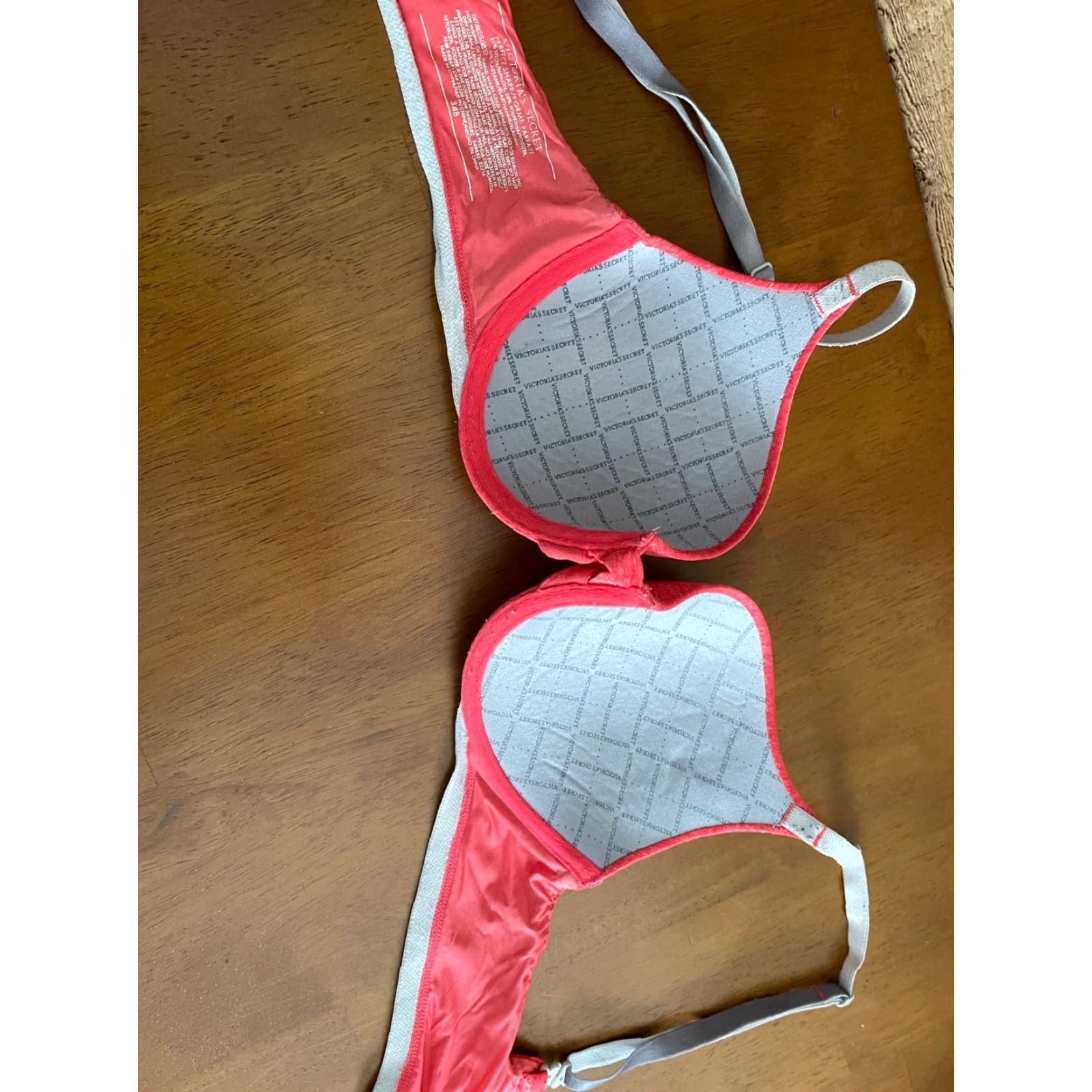 Victoria's Secret Victoria's Secret Red PERFECT SHAPE 34B Bra full coverage women 34B Size ONE SIZE - 5 Thumbnail