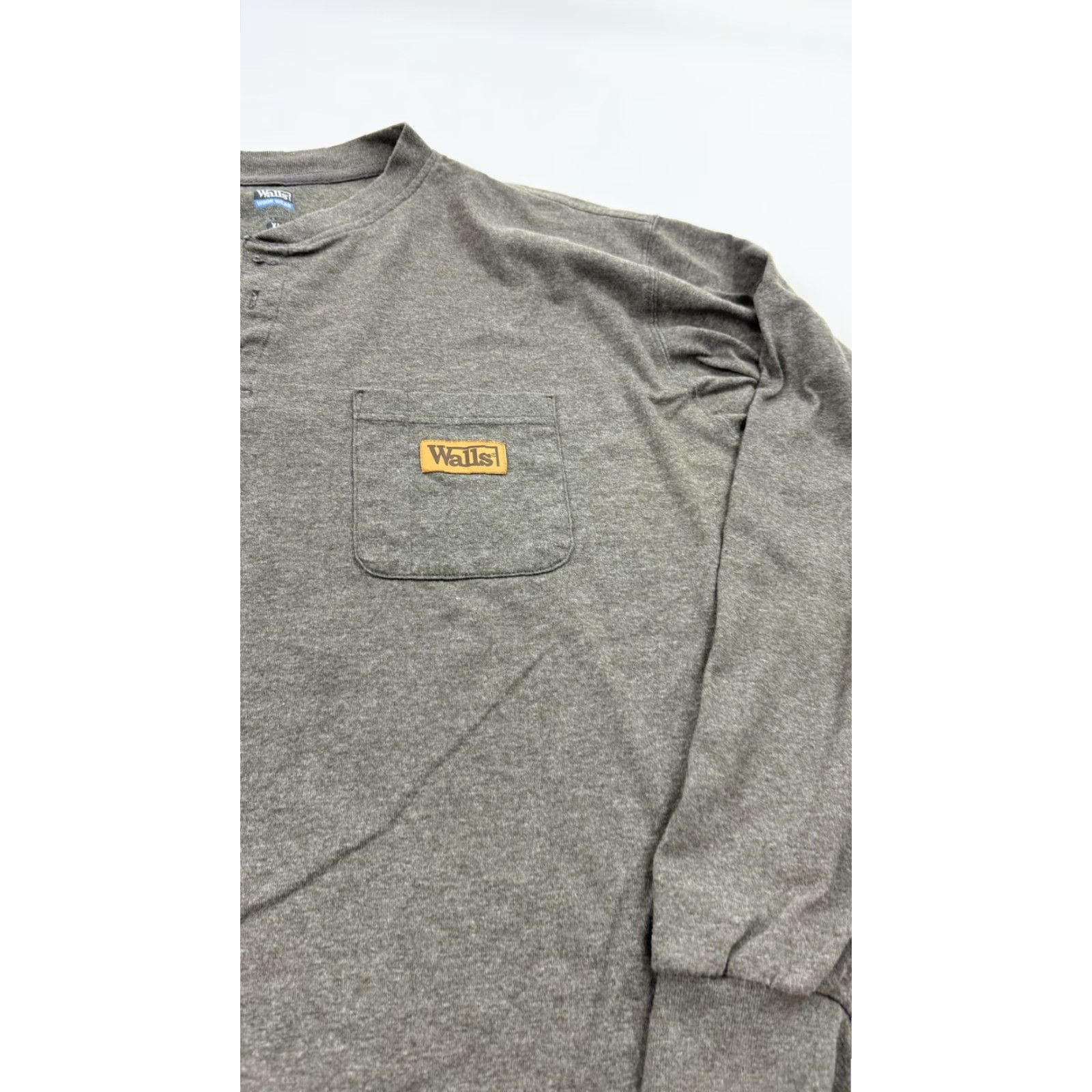Walls Walls Work Wear Shirt Mens XL Gray Long Sleeve Henley Pocket Pullover Utility Size US XL / EU 56 / 4 - 2 Thumbnail