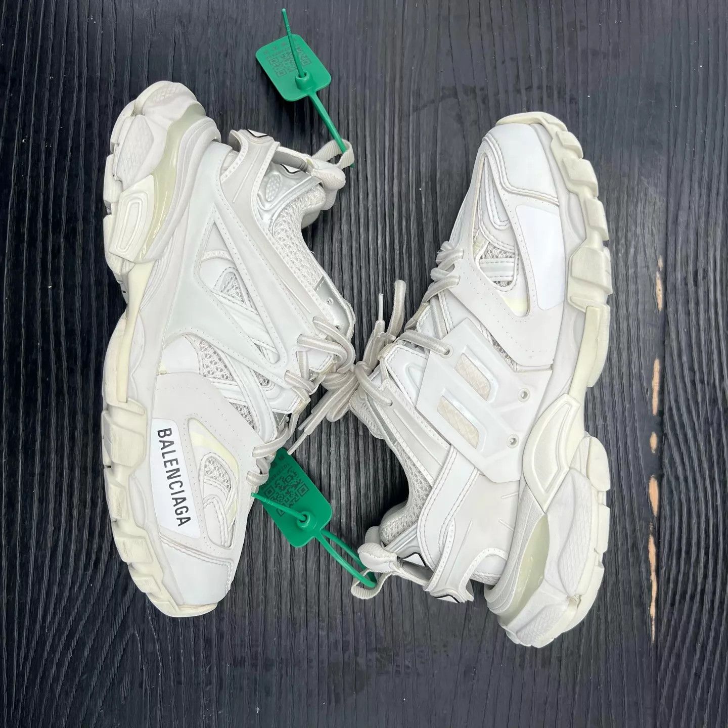 Balenciaga Balenciaga Track White 36 Like New with Box Size US 6 / IT 36 - 3 Thumbnail