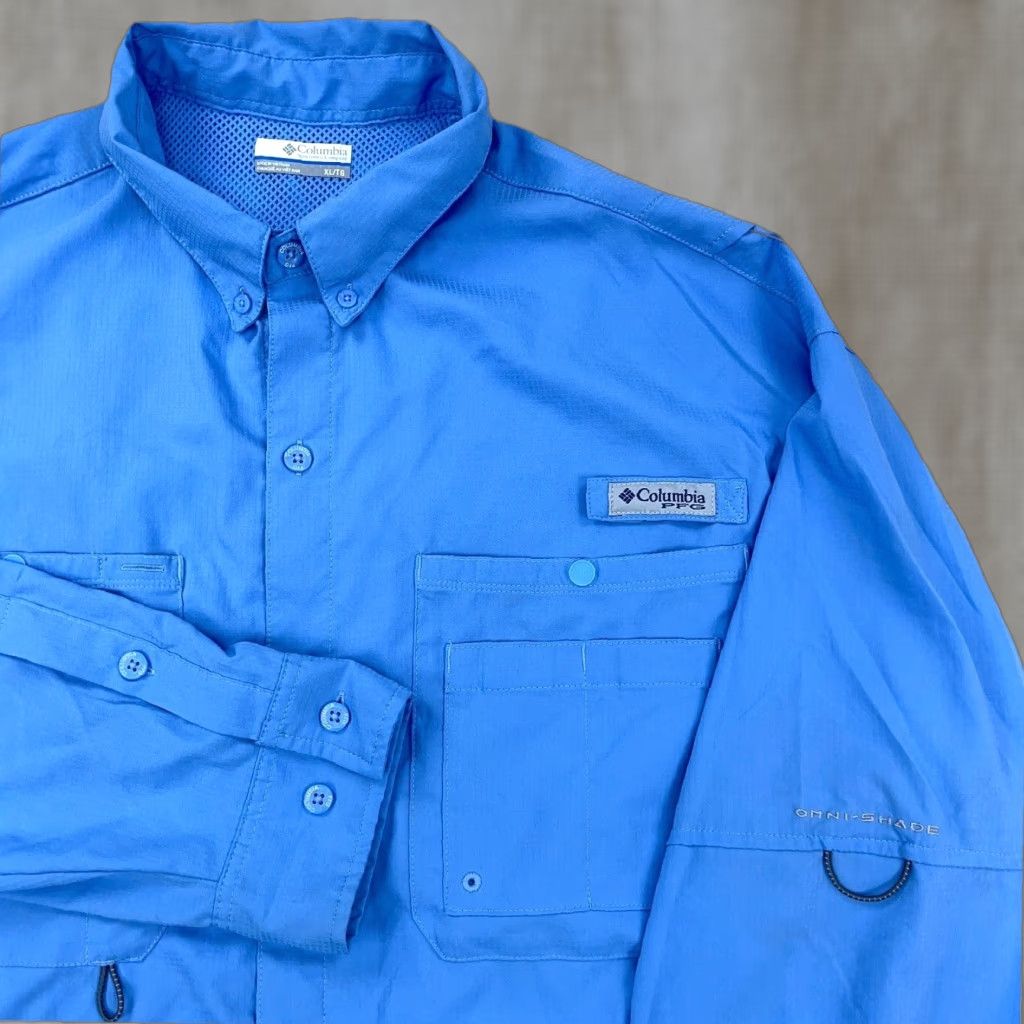 Vintage Columbia PFG Omni-Shade Shirt Men XL Blue Button-Up Outdoor Casual Travel Lightweight Moisture Wicking Pockets Logo UV Protection Easy Care Size US XL / EU 56 / 4 - 1 Thumbnail