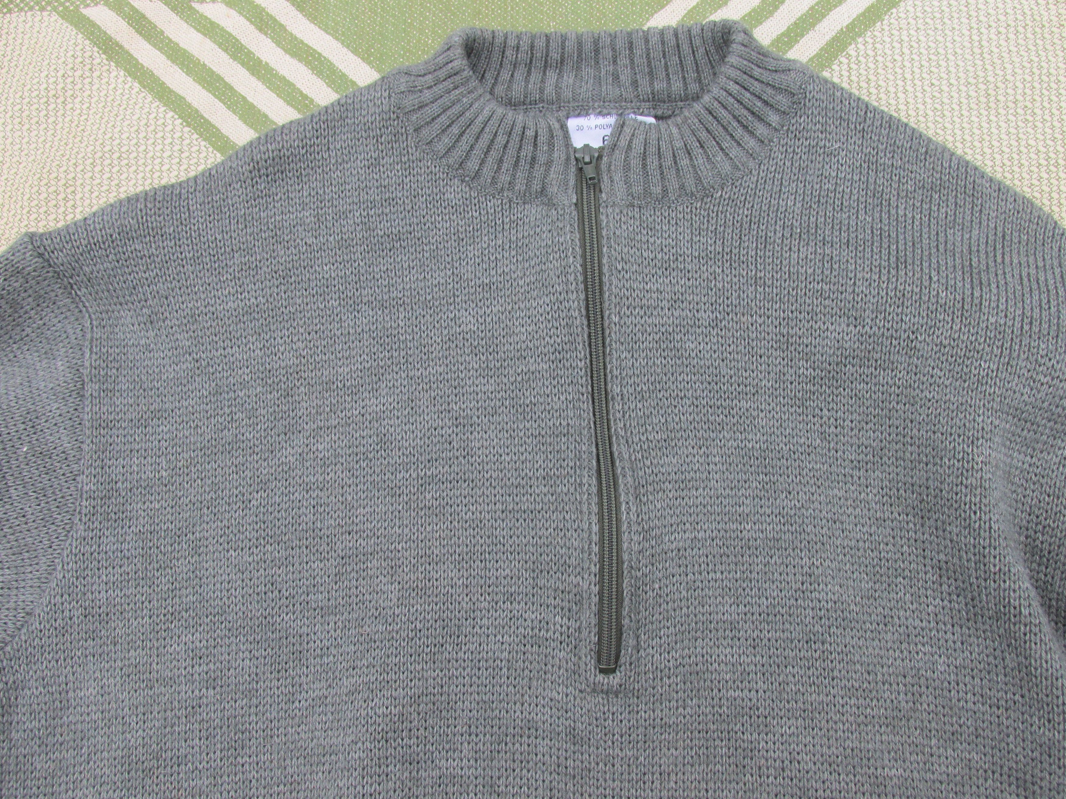 Vintage Vintage Sweater M-74 of the Swiss Army, 62 Size US XXL / EU 58 / 5 - 3 Thumbnail