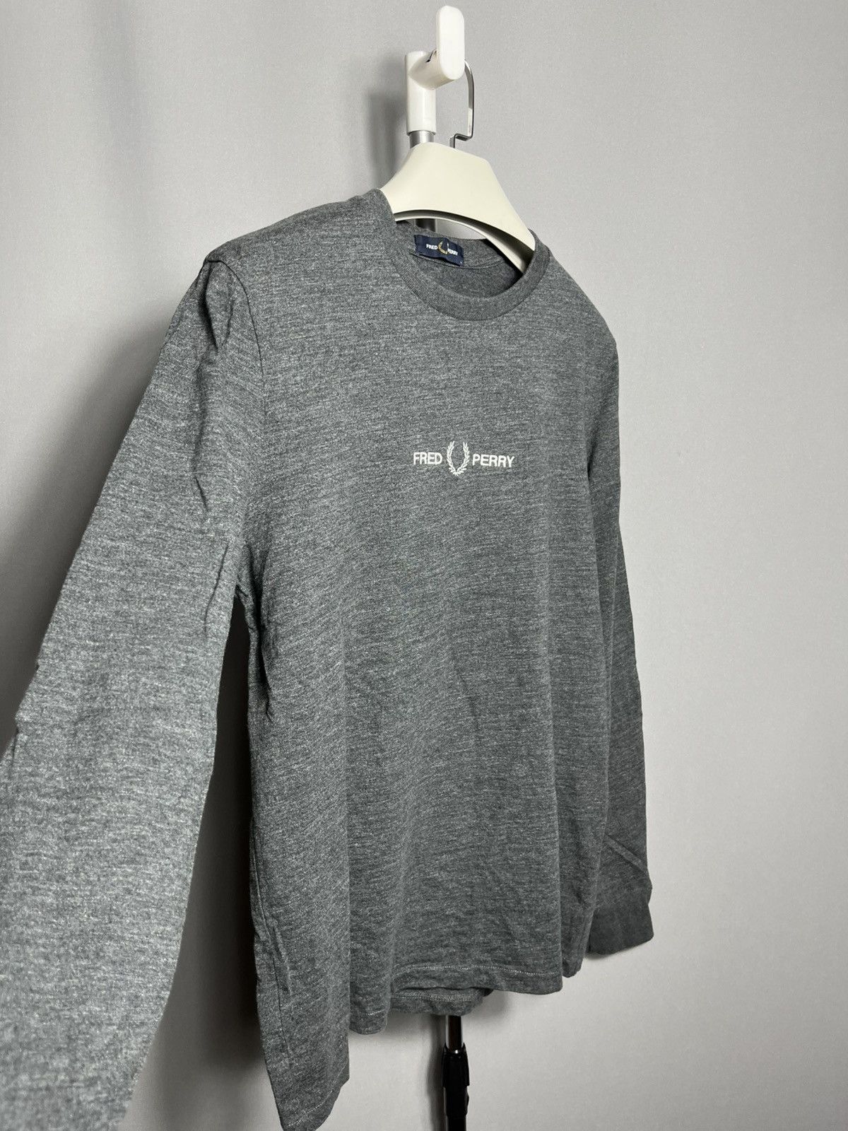 Fred Perry Fred Perry long sleeve t-shirt men’s cotton grey y2k casual Size US L / EU 52-54 / 3 - 5 Thumbnail
