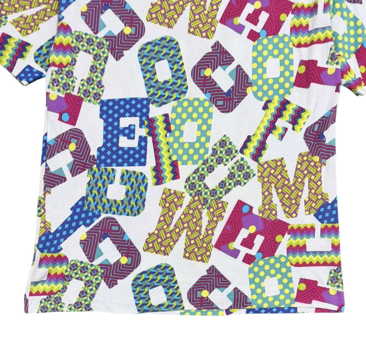Yoshiyuki Konishi Vtg🔥Ficce Uomo Yoshiyuki Konishi All Over Print Tee Size US L / EU 52-54 / 3 - 13 Thumbnail