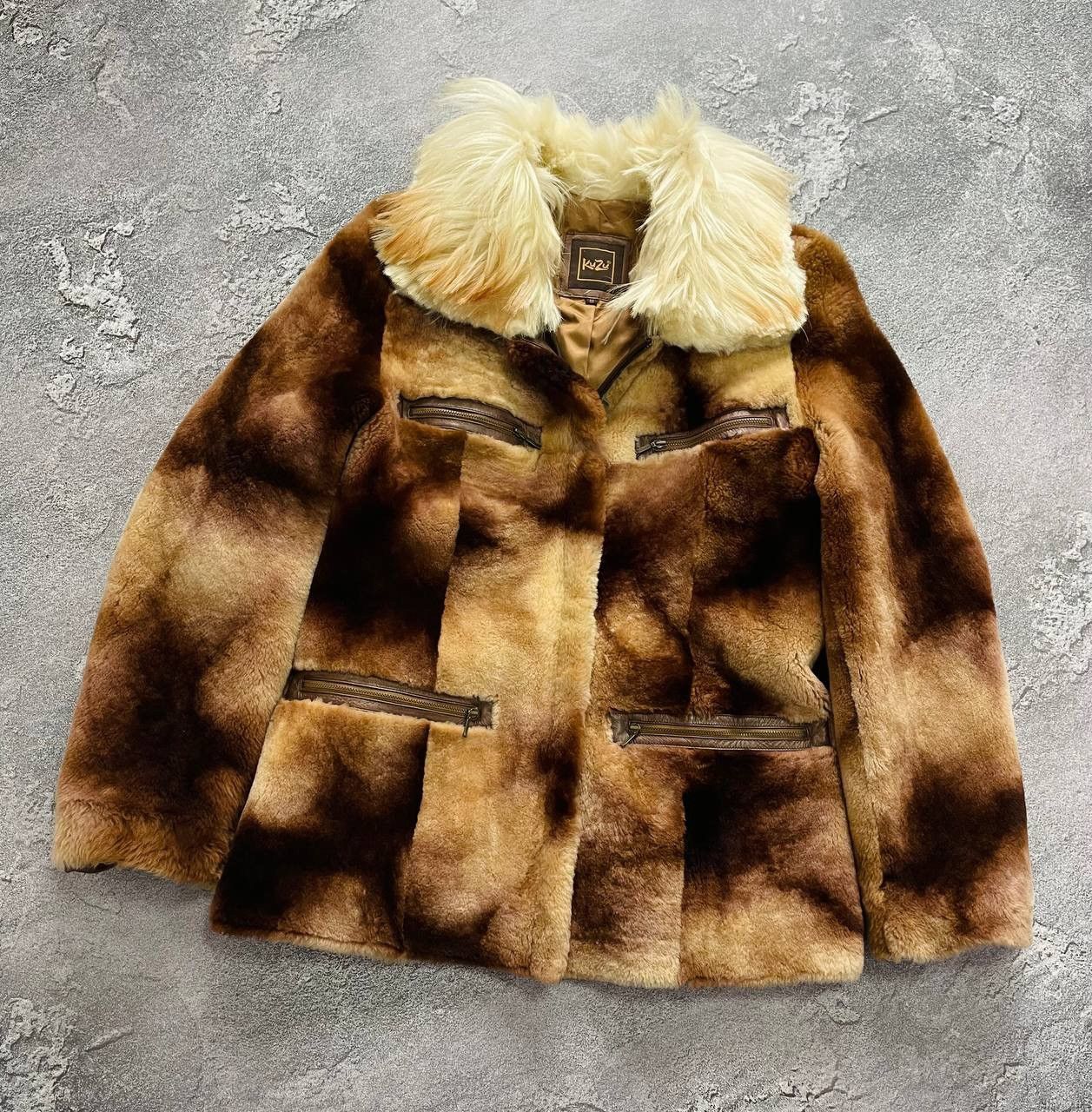 Japanese Brand Vintage KUZU Paris Avant Garde Women's Fur Coat Jacket Size M / US 6-8 / IT 42-44 - 1 Thumbnail