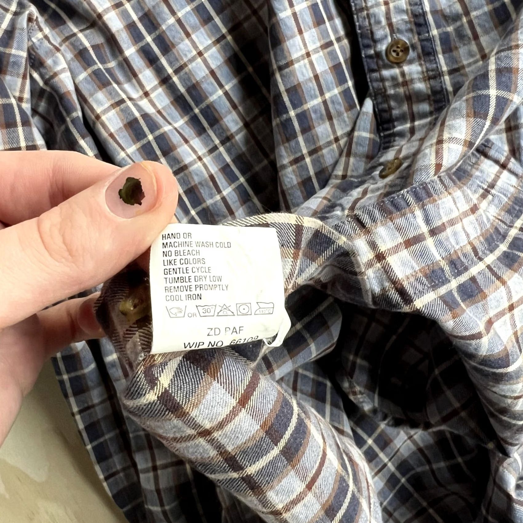 Vintage Woolrich Shirt Mens XL Blue Brown Plaid Long Sleeve Button Front Cotton Twill Button-Down Pocket Mens XL Shirt Plaid Woolrich Size US XL / EU 56 / 4 - 5 Thumbnail
