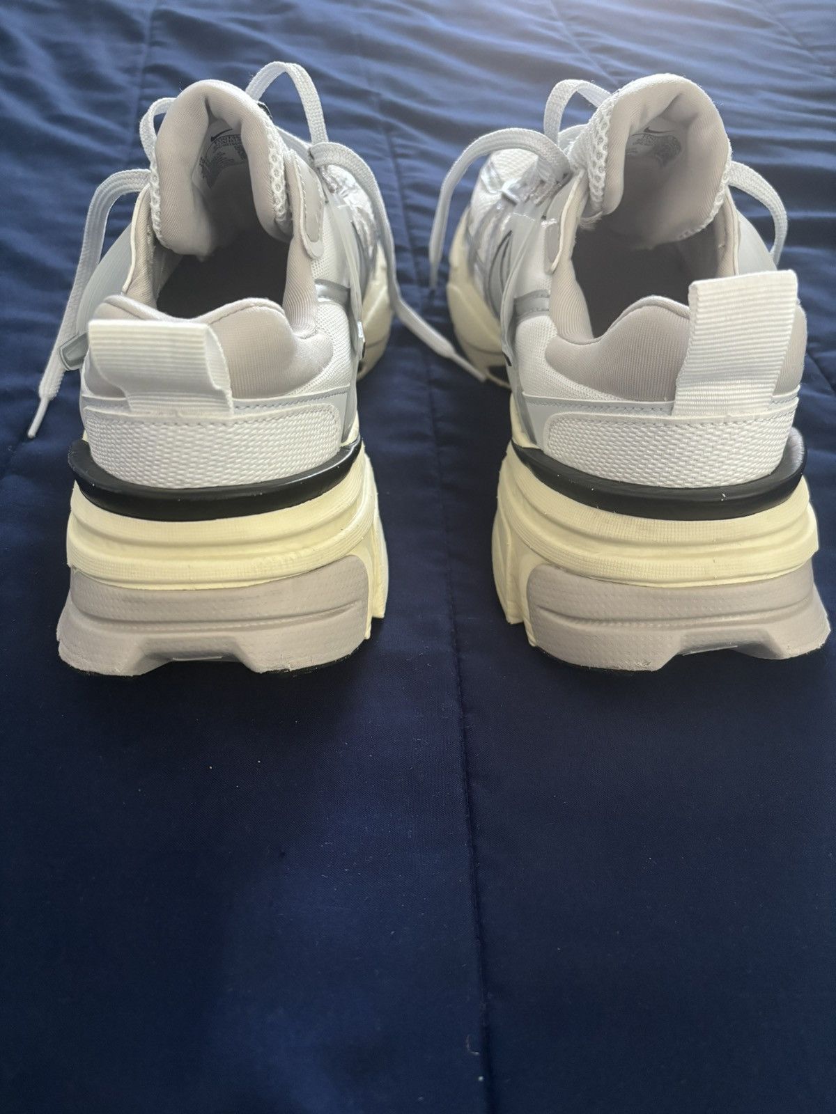 Nike Nike V2K Run Size US 8.5 / EU 41-42 - 4 Thumbnail