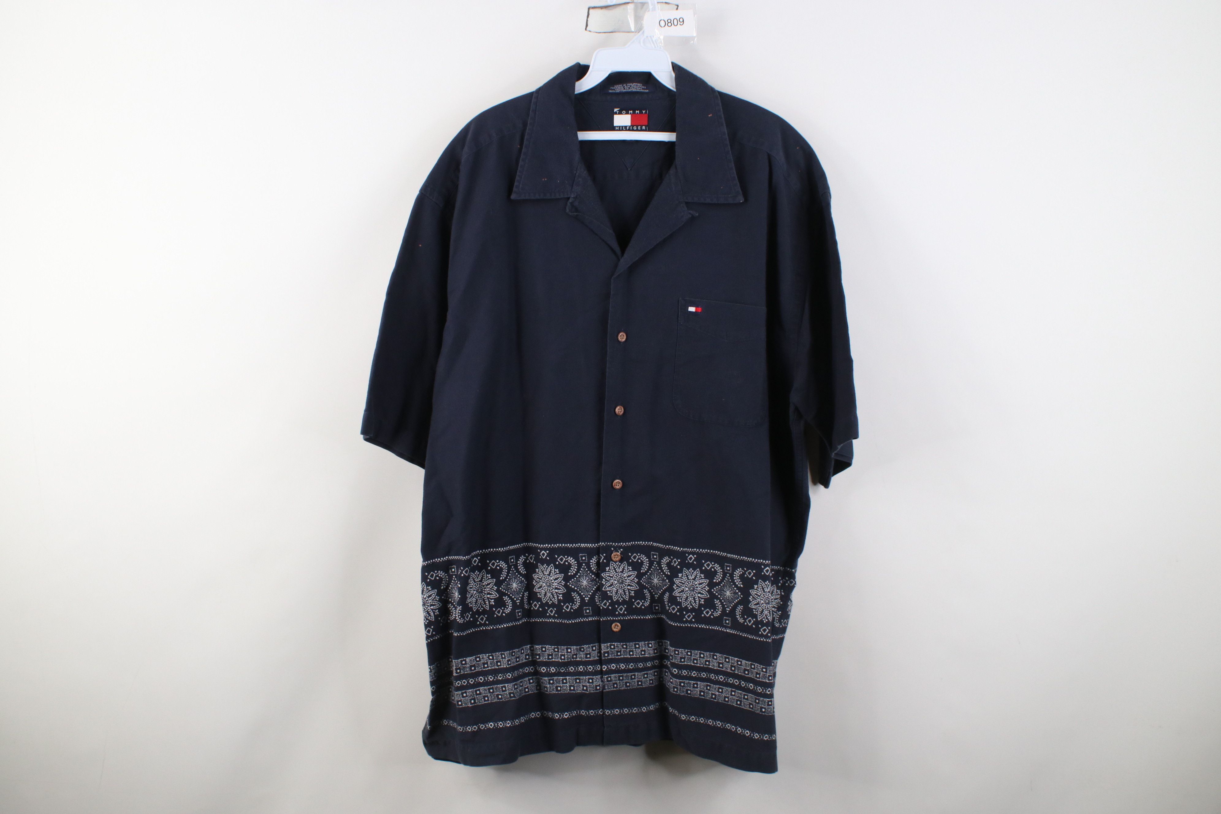 Tommy Hilfiger Vintage 90s Tommy Hilfiger Looped Collar Button Shirt Size US XL / EU 56 / 4 - 1 Thumbnail