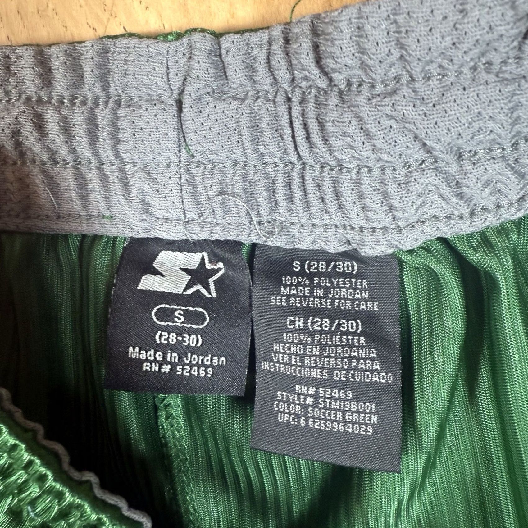 Starter VINTAGE Starter Mens S Dazzle Basketball Shorts Silky Green USA Athletic Regular Size S Green Basketball Men Size US 29 - 2 Thumbnail