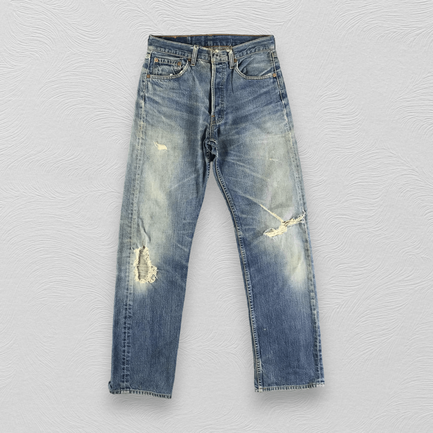 Levi's 90s Vintage Levis 501 Jeans Distressed Denim KJ2281 Size US 28 / EU 44 - 1 Thumbnail
