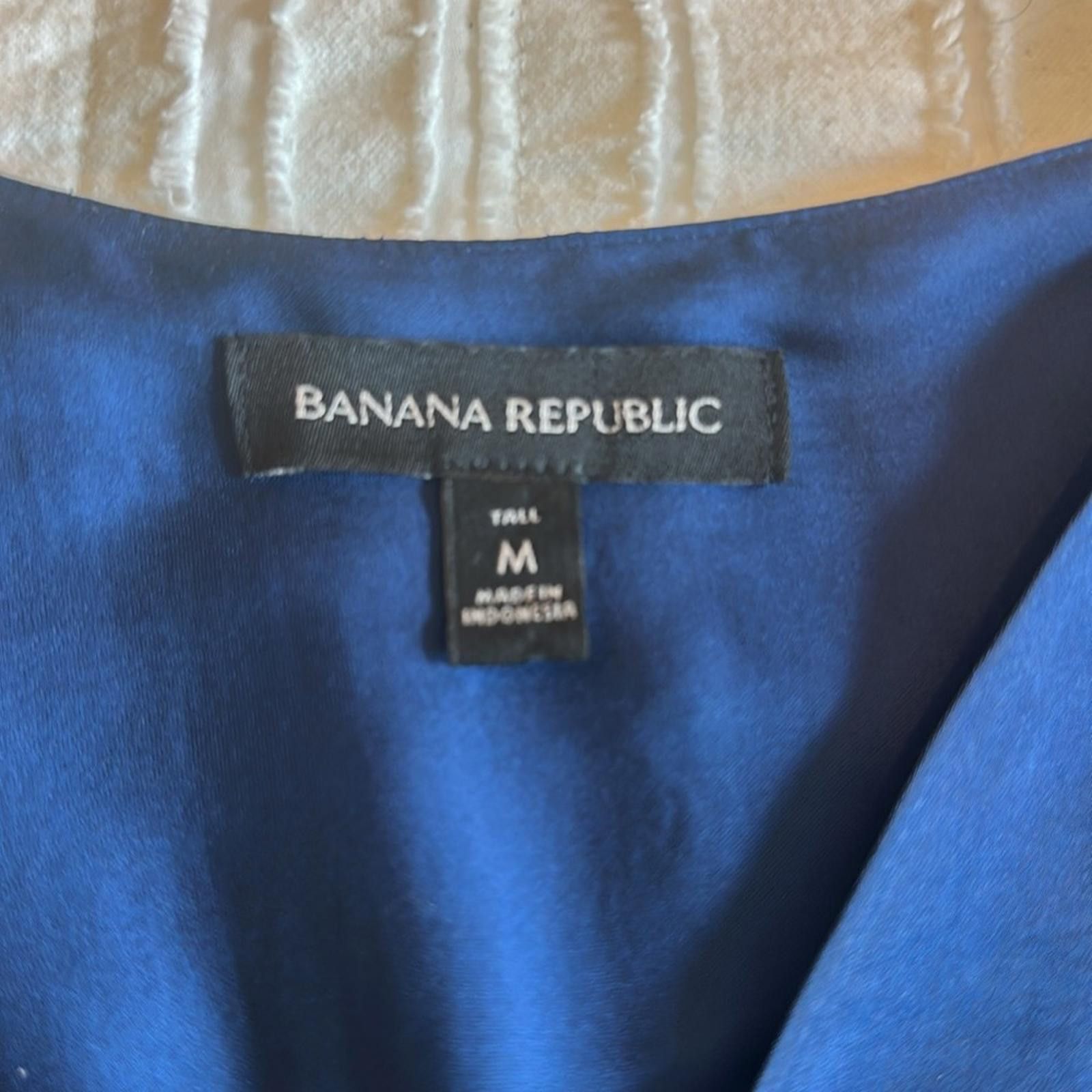 Banana Republic Banana Republic Medium Tall Satin Wrap Top Navy Sash Waist Size M / US 6-8 / IT 42-44 - 3 Thumbnail