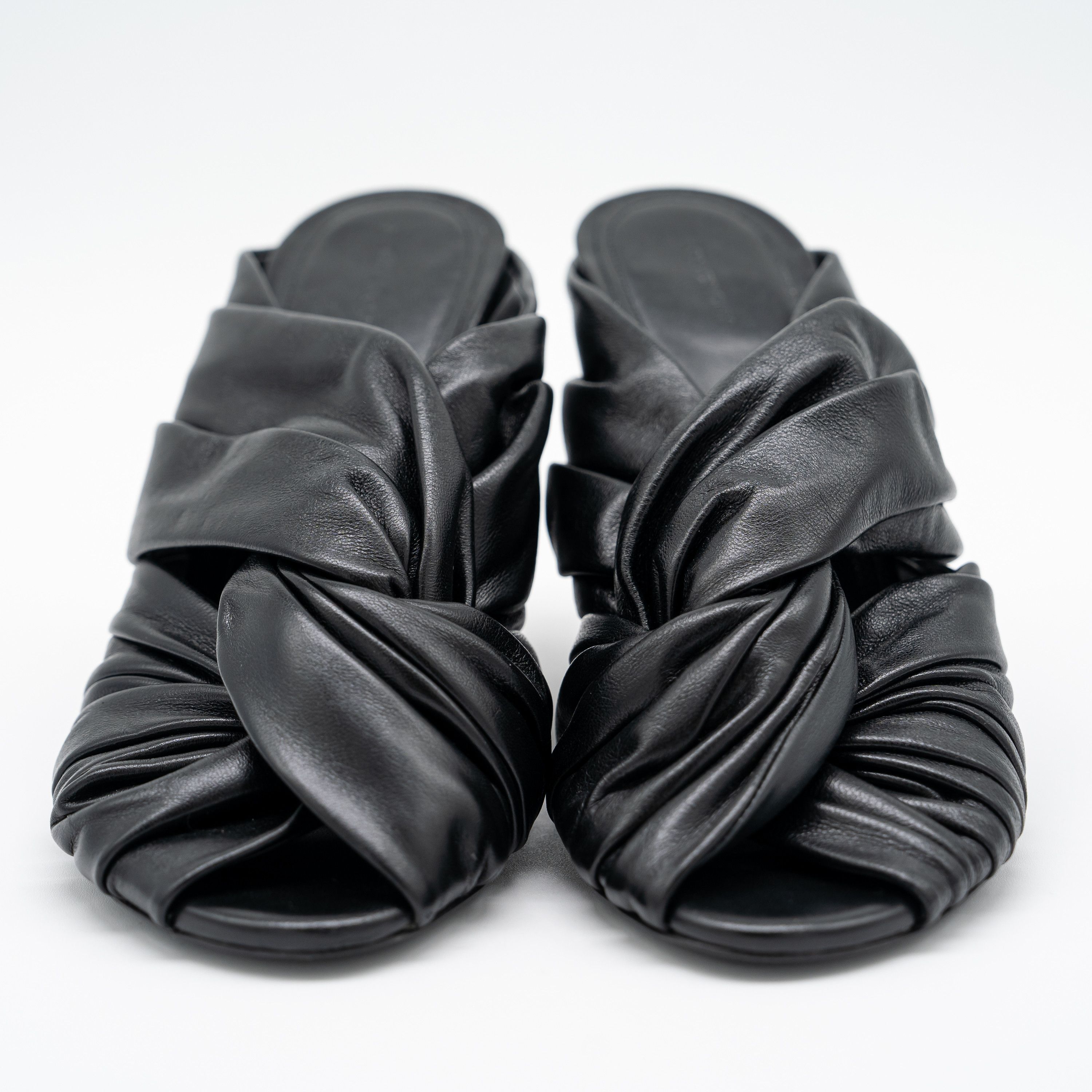 Givenchy Givenchy Show Twist Heels Mules Black Leather Size US 10 / IT 40 - 2 Thumbnail