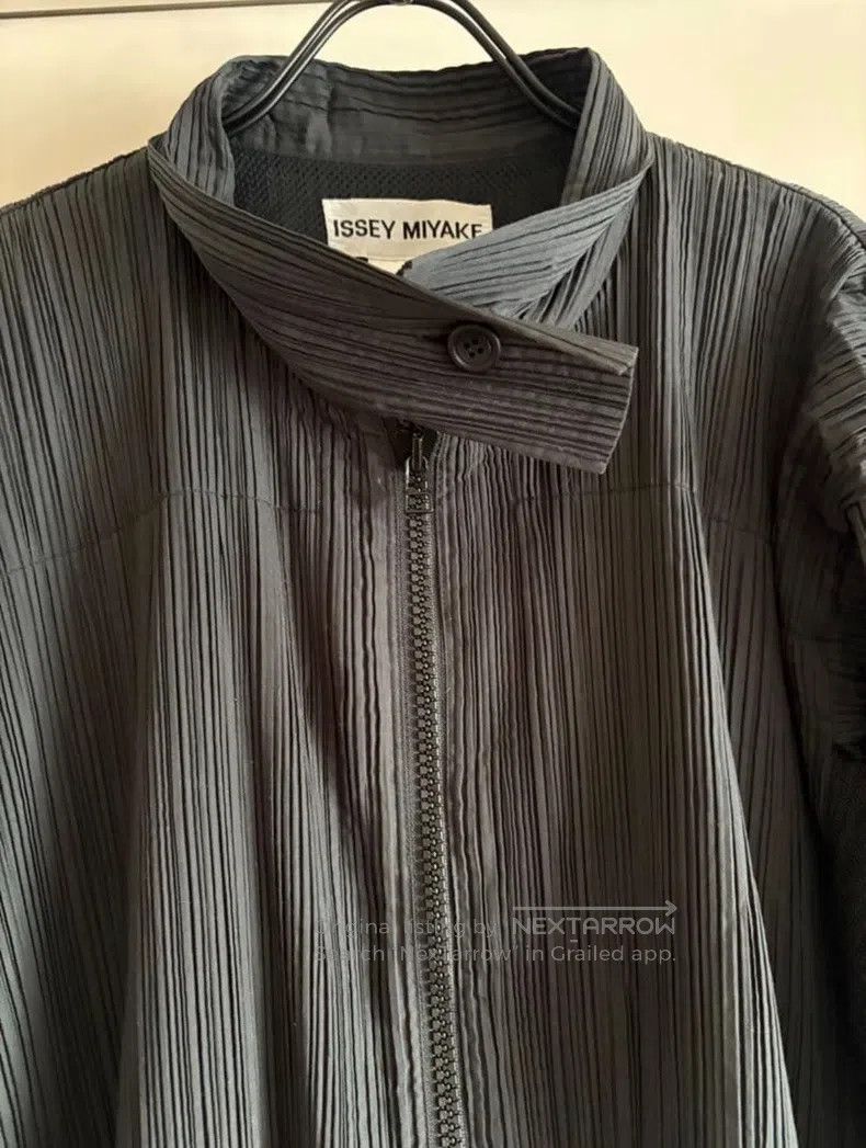 Issey Miyake Issey Miyake Black Coat Size S / US 4 / IT 40 - 2 Thumbnail