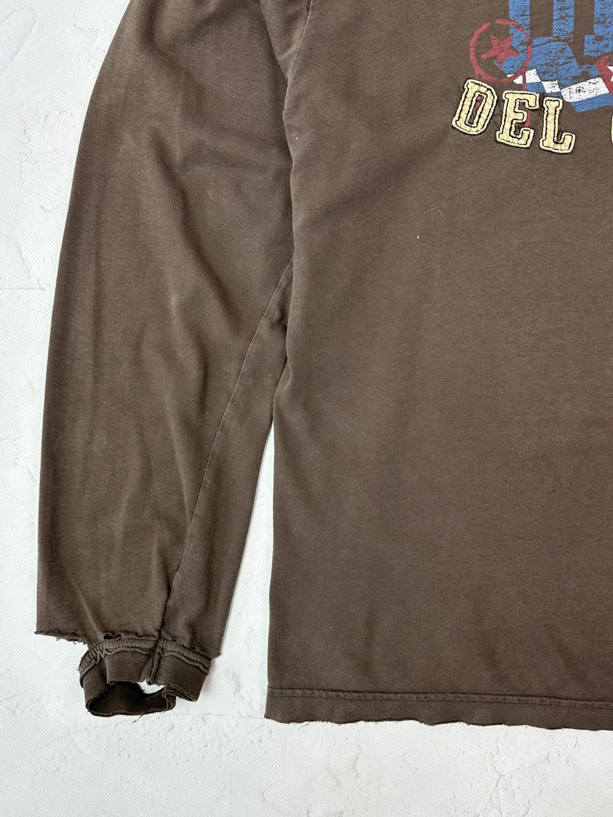 Vintage Vintage Universidad Del Cuba Distressed Worn Long Sleeve Size US S / EU 44-46 / 1 - 5 Thumbnail