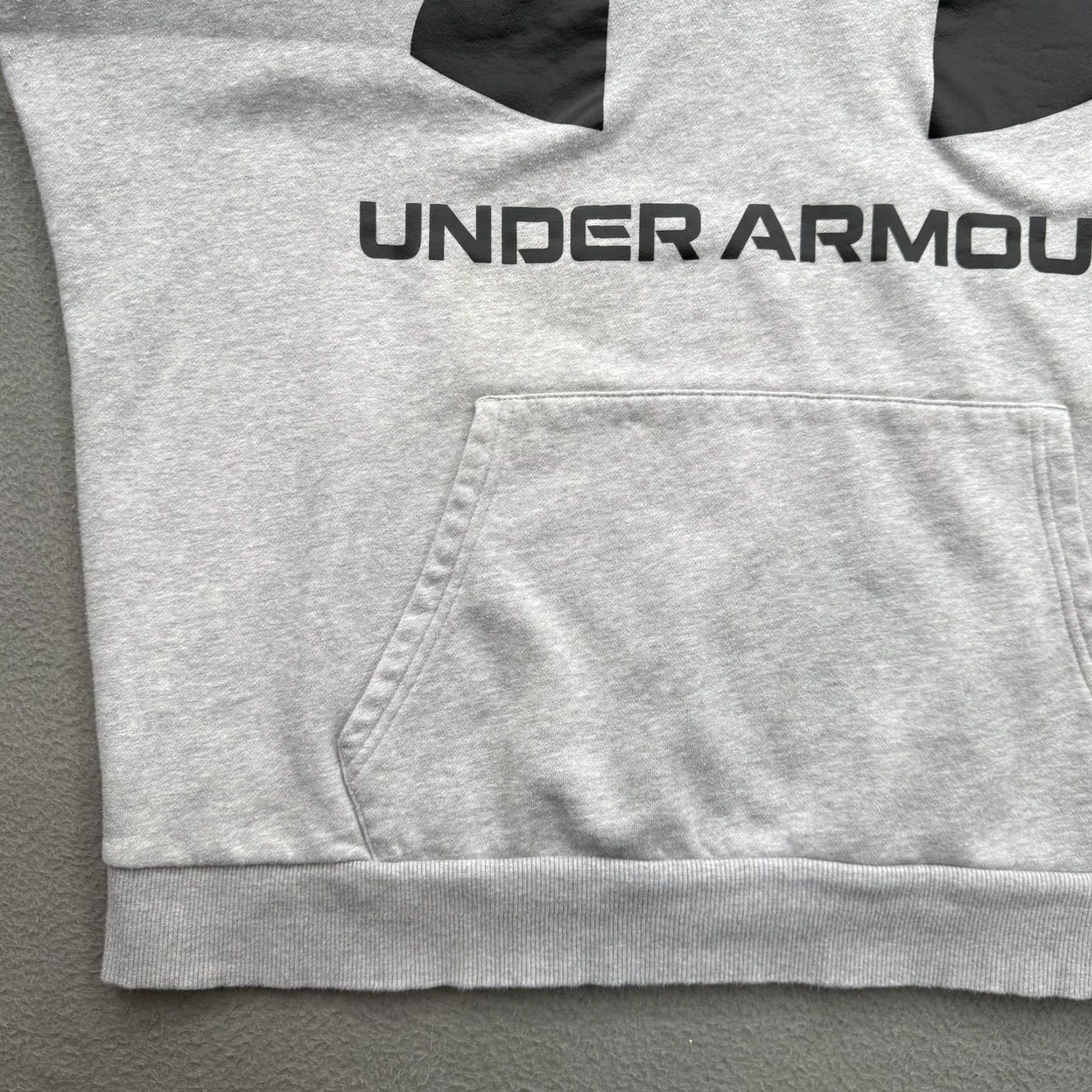Under Armour Under Armour Hoodie Mens XL Gray Logo Pullover Fleece Sweatshirt Kangaroo Pocket Size US XL / EU 56 / 4 - 6 Thumbnail