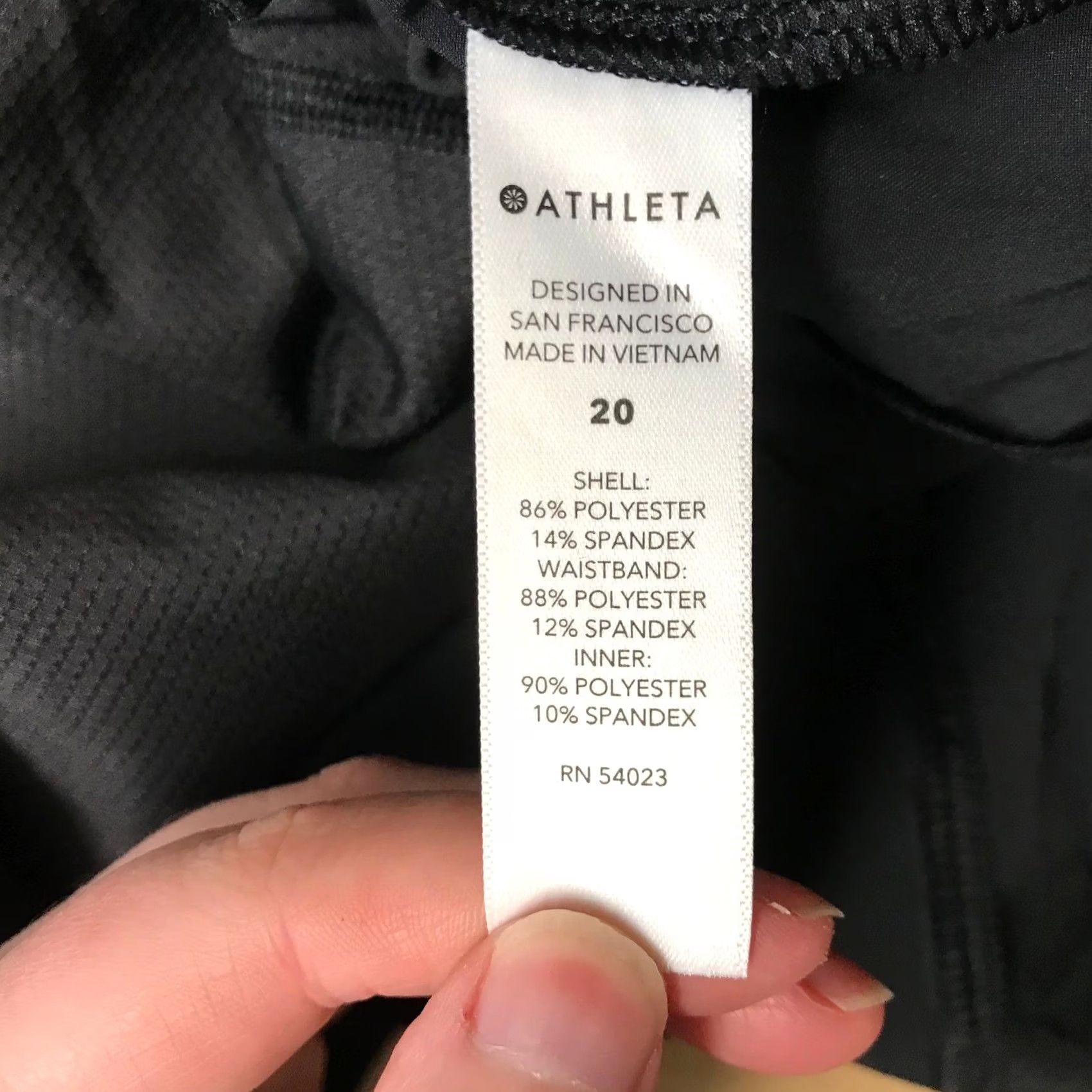 Athleta VINTAGE Athleta Soho Skort Black Active Mini Skirt Zipper Pockets Plus Size 20 20W Women] Size 42" / US 20 - 8 Thumbnail