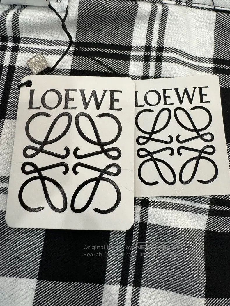 Loewe Loewe size 37 22ss white ruffled set Size US S / EU 44-46 / 1 - 8 Thumbnail