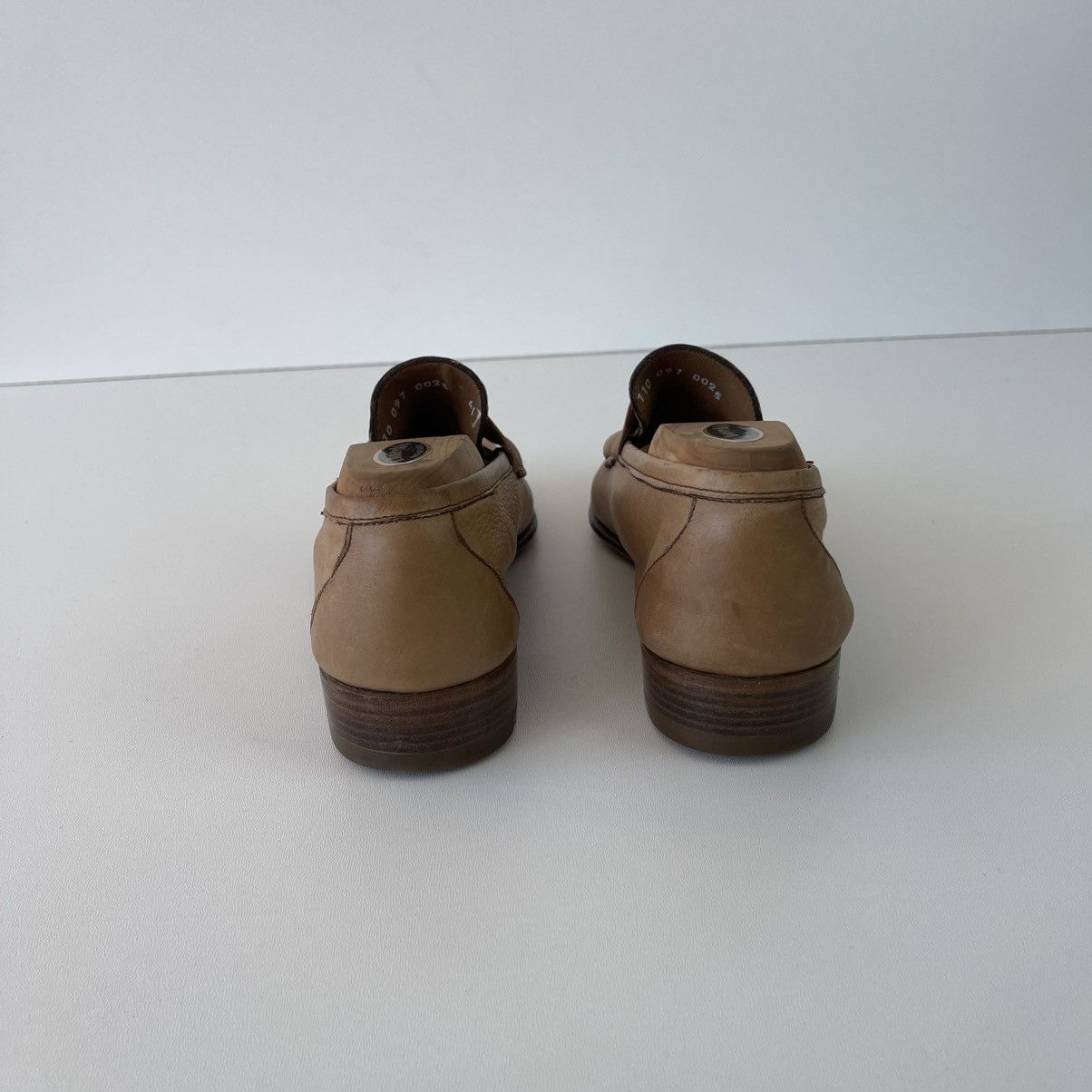 Gucci Gucci Leather Loafers Logo Vintage 80’s-90’s Shoes Beige Size US 7.5 / EU 40-41 - 9 Thumbnail
