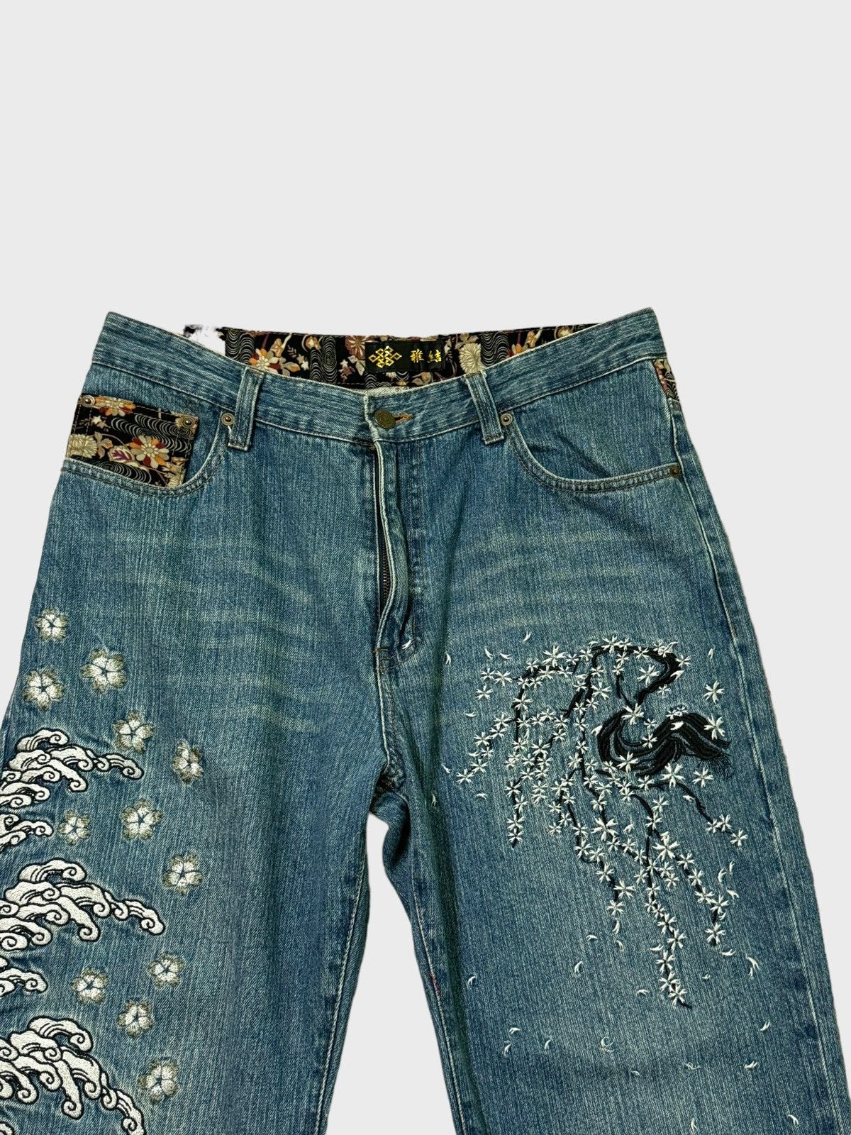 Japanese Brand ARCHIVE KARAKURI TAMASHI STYLE SAKURA EMBROIDERY DENIM Size US 32 / EU 48 - 3 Thumbnail