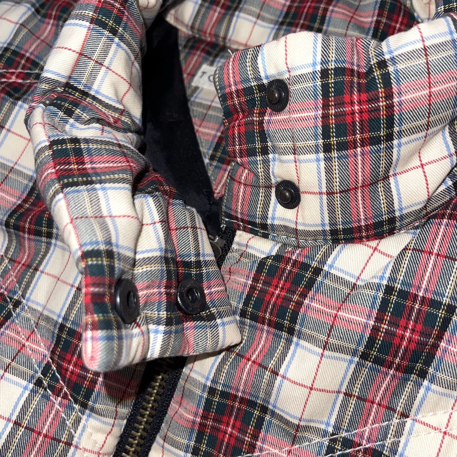 Tommy Hilfiger **Tommy Hilfiger Womens Plaid Red Black Wht Vest Med** User: **Tommy Hilfiger Womens Plaid Red Black Wht Vest Med** Size M / US 6-8 / IT 42-44 - 5 Thumbnail