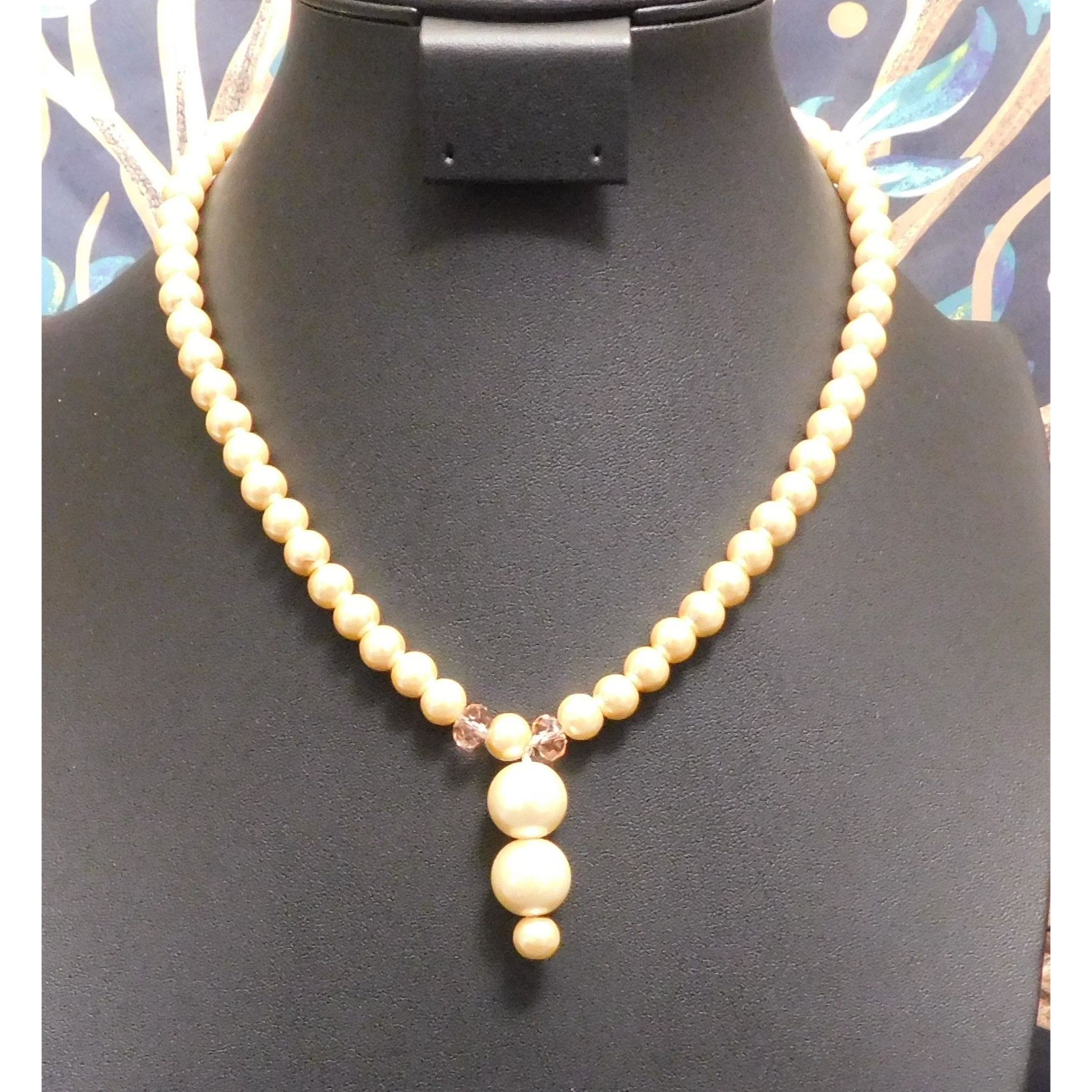 Other Elegant Modern Faux Pearl And Glass Beaded Necklace Size ONE SIZE - 3 Thumbnail