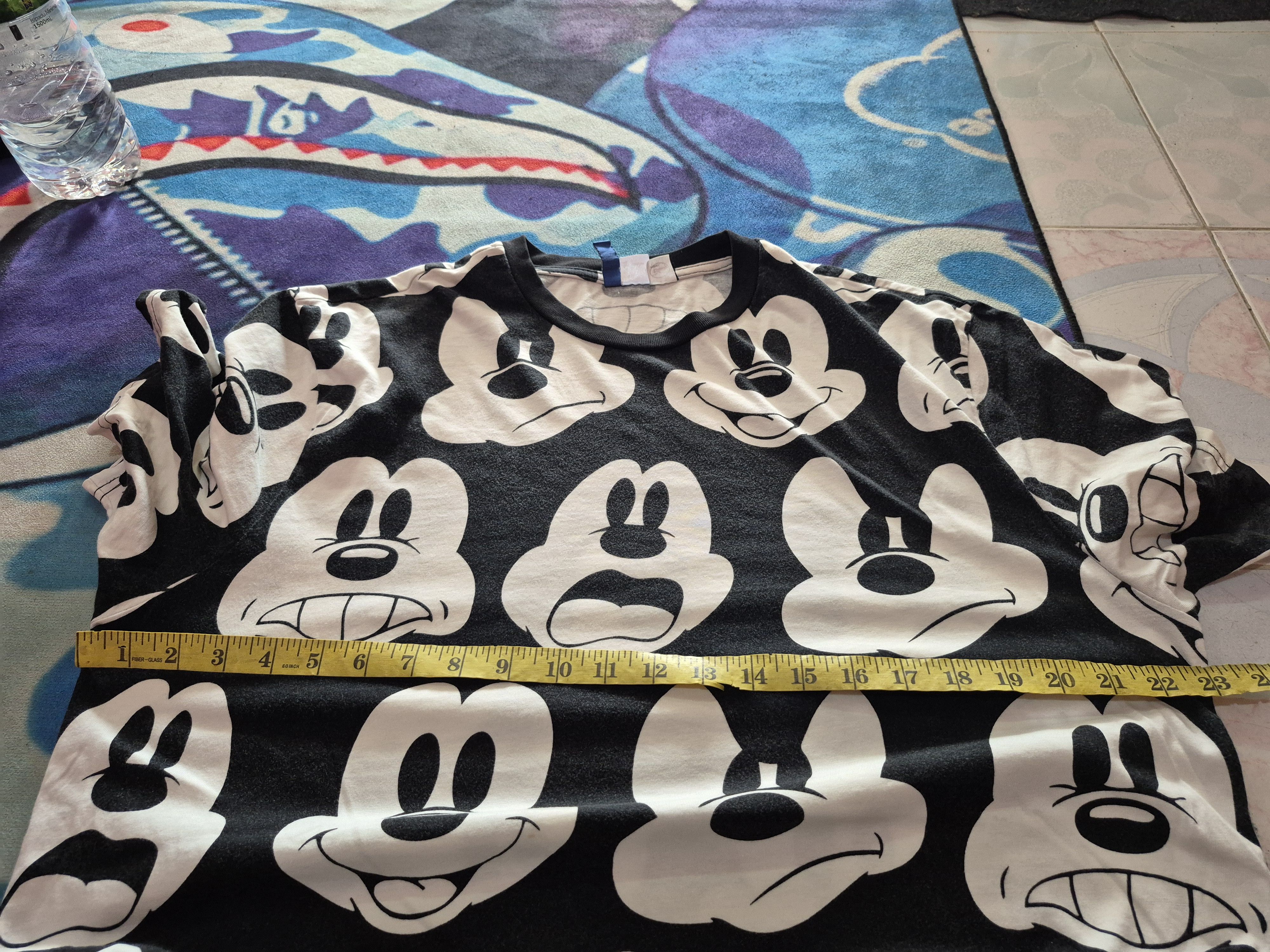 Mickey Mouse 🔥 HnM Divided Mickey Mouse Fullprint AOP Tee Size US XL / EU 56 / 4 - 12 Thumbnail