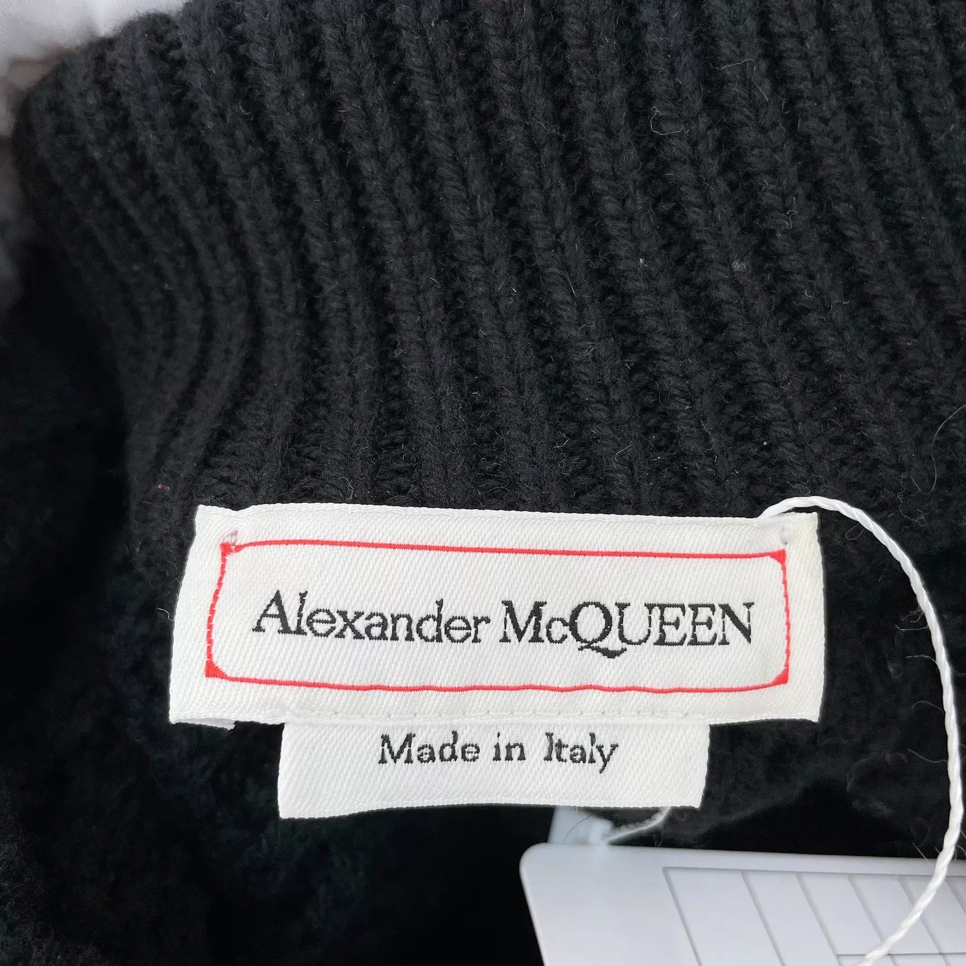 Alexander McQueen McQueen Black Knit Duster Coat XS Size XS / US 0-2 / IT 36-38 - 6 Thumbnail