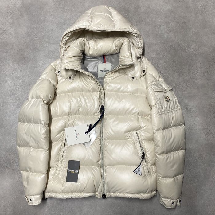 Size 5 best sale in moncler