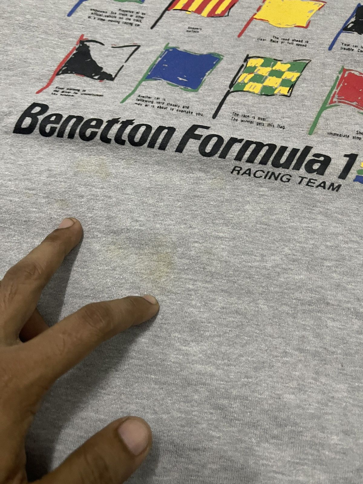 United Colors Of Benetton 90s UNITED COLORS OF BENETTON FORMULA 1 RACING TEAM CREWNECK Size US L / EU 52-54 / 3 - 7 Thumbnail