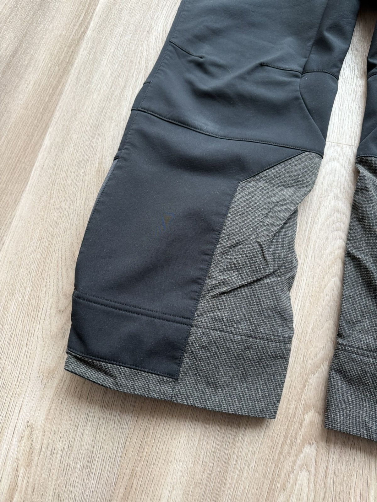 Mammut Mammut Softech Black Ski Trousers Pants Womens Size 30" / US 8 / IT 44 - 2 Thumbnail