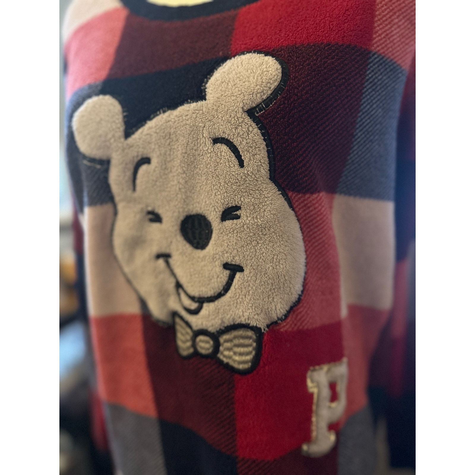 Disney Disney Winnie the Pooh Crew Neck Sweater, RARE! Size Large Size L / US 10 / IT 46 - 6 Thumbnail