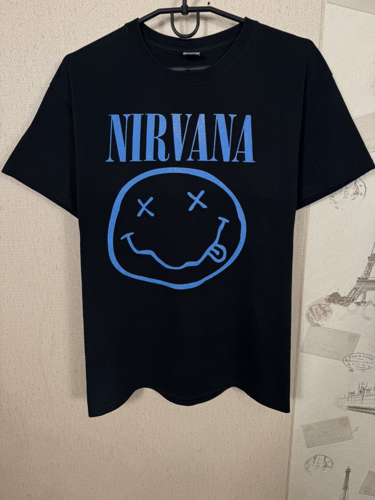 Other Nirvana T shirt Blue Smile Rock Band Grunge Sz M Black Size US M / EU 48-50 / 2 - 7 Thumbnail