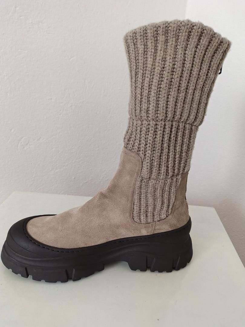 Brunello Cucinelli Brunello Cucinelli Women's Suede Chelsea Boots Size US 9.5 / IT 39.5 - 4 Thumbnail