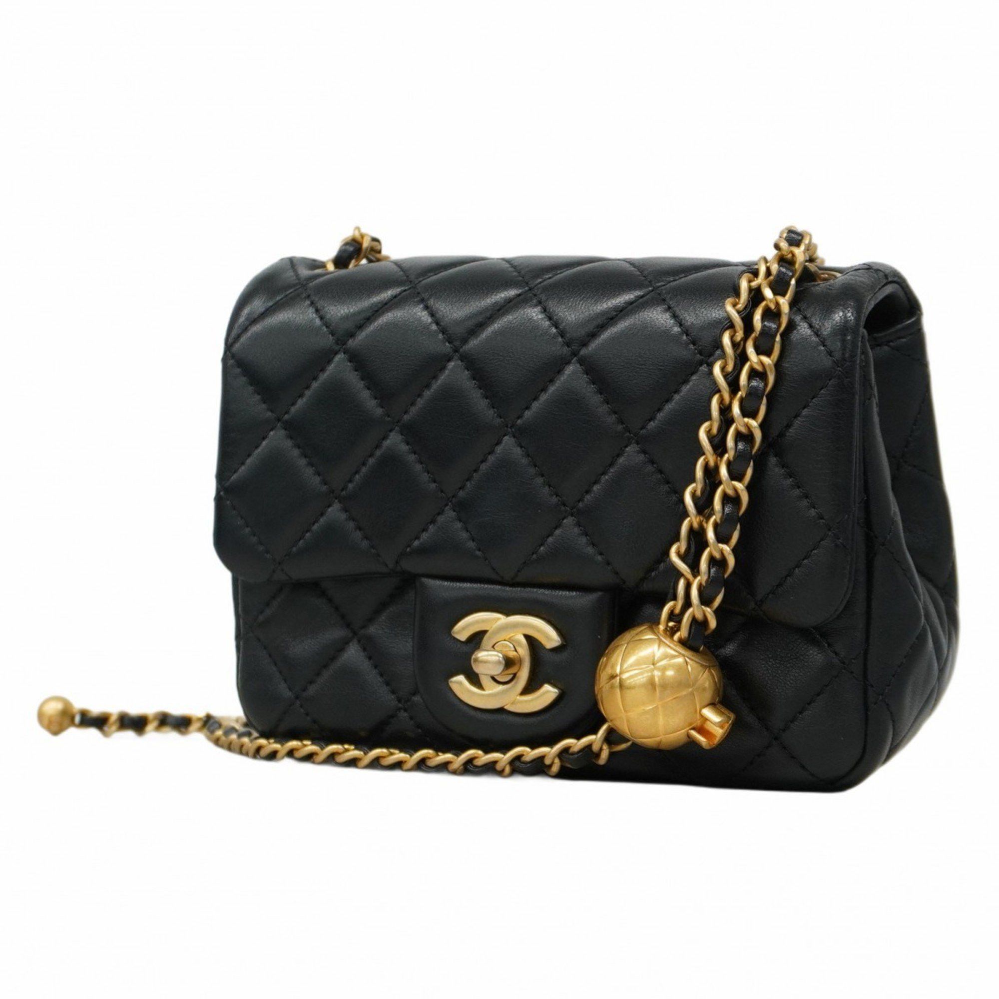 Chanel Chanel Mini matelassé shoulder Size ONE SIZE - 1 Thumbnail