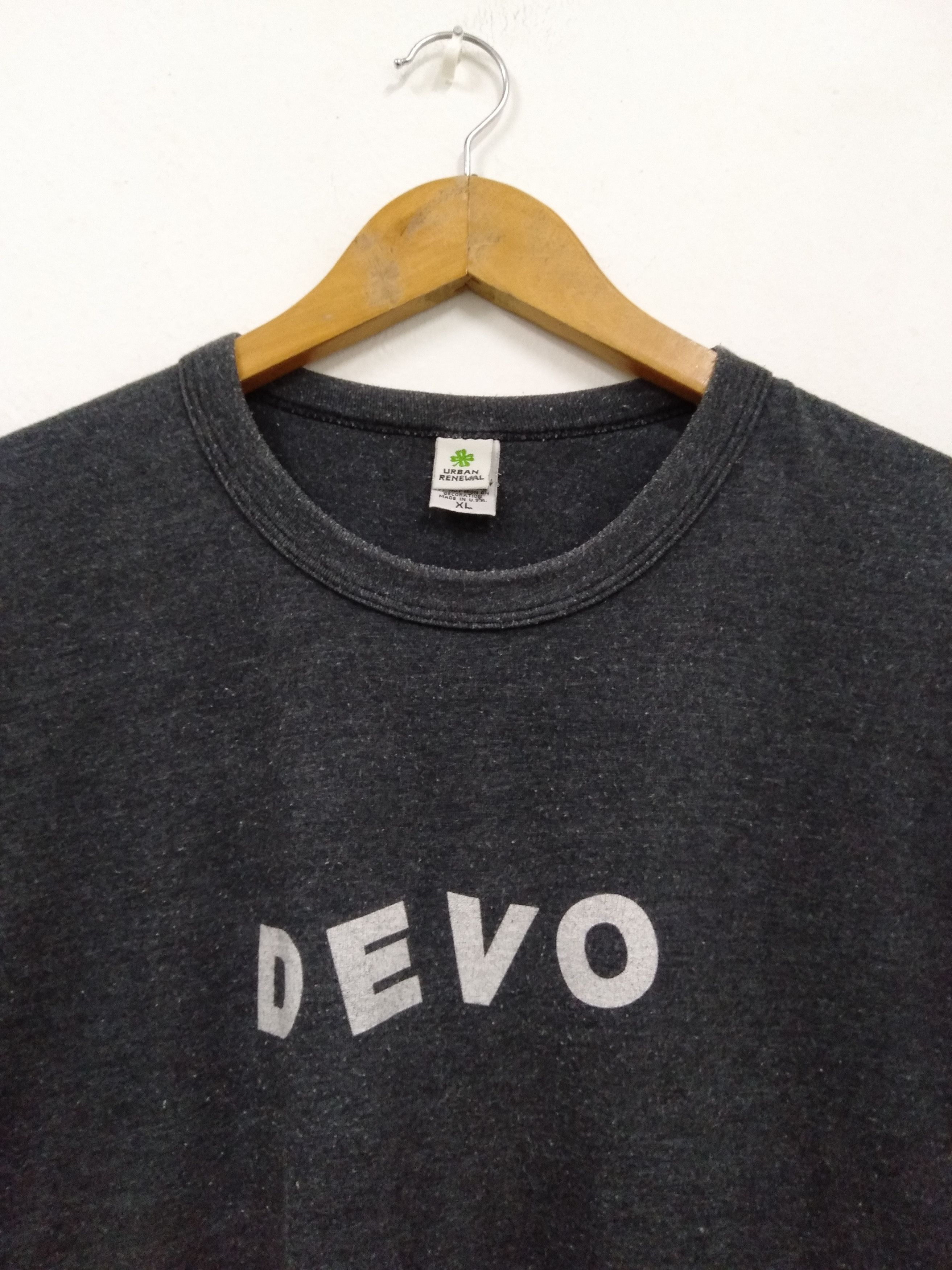 Band Tees Vintage 2000 DEVO Electronic Group band t shirt promo Size US XL / EU 56 / 4 - 5 Thumbnail