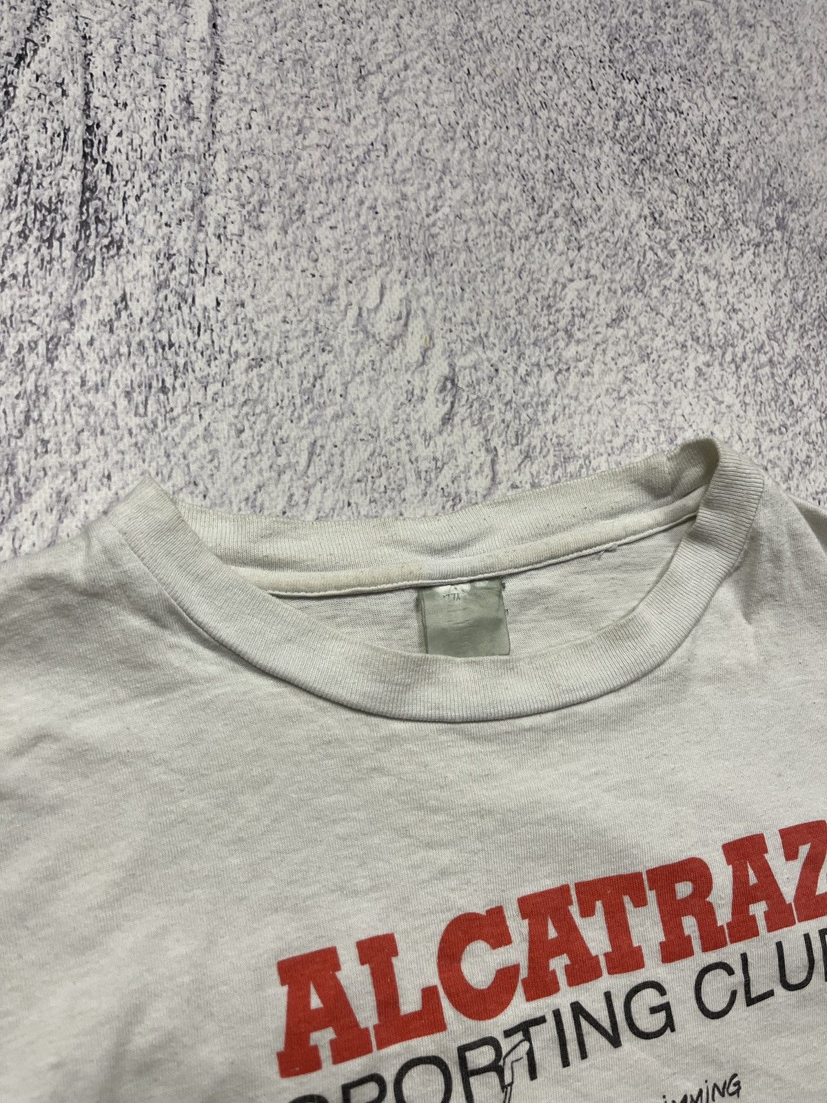 Band Tees × Vintage Vintage 1995 Alcatraz Sporting Club Humor T Shirt Graphic Size US M / EU 48-50 / 2 - 8 Thumbnail