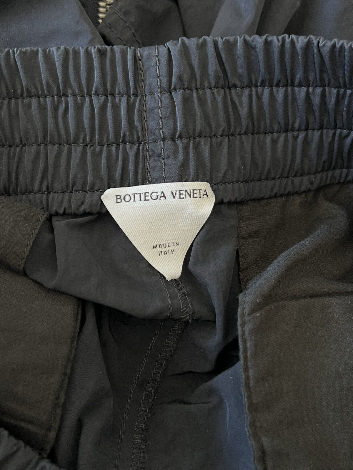 Bottega Veneta Bottega Veneta Nylon Cargo Zipped Trousers Size US 32 / EU 48 - 9 Thumbnail