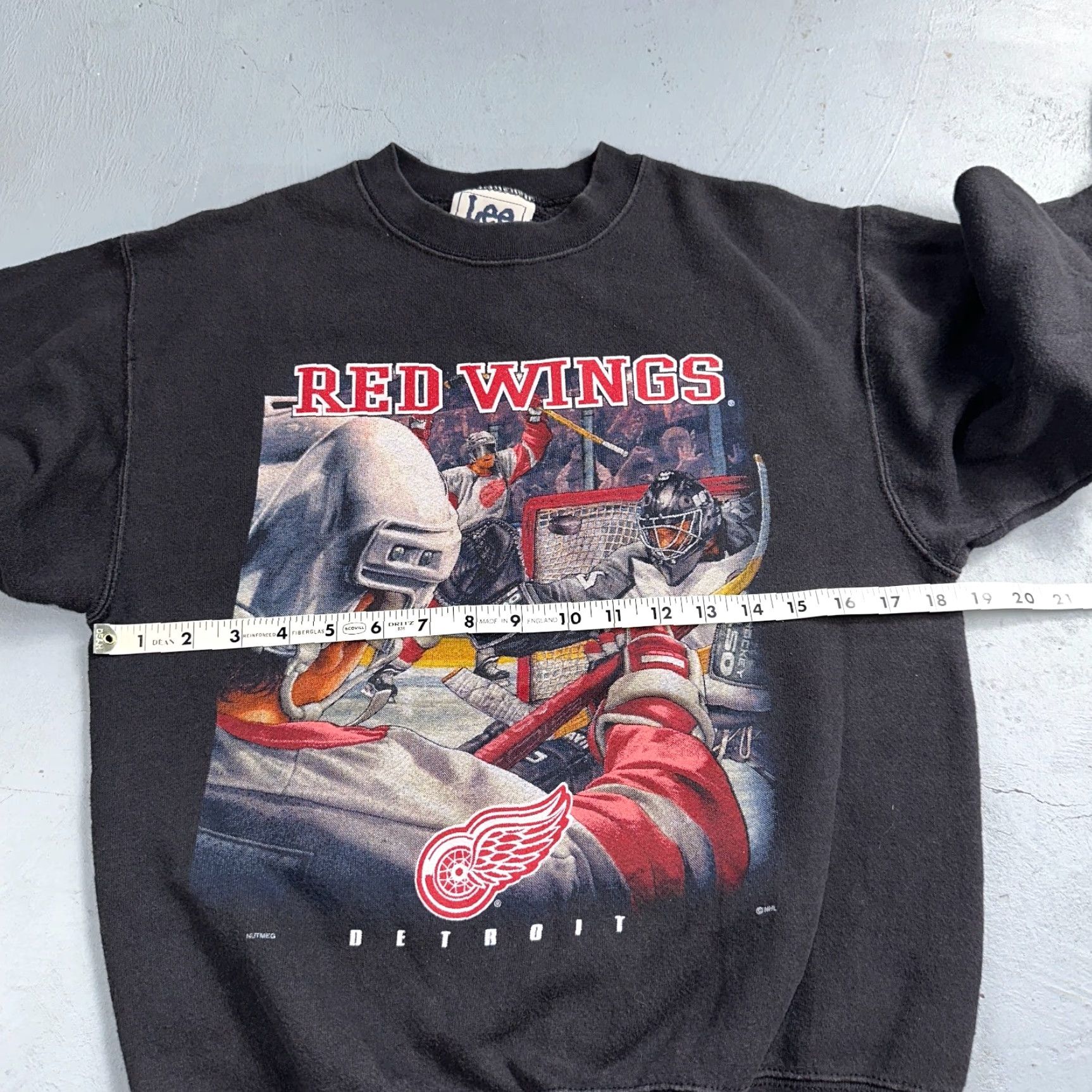 Lee VINTAGE Detroit Red Wings Sweatshirt Lee USA Made 90s NHL Men L Black Crewneck Pullover Size US L / EU 52-54 / 3 - 6 Thumbnail