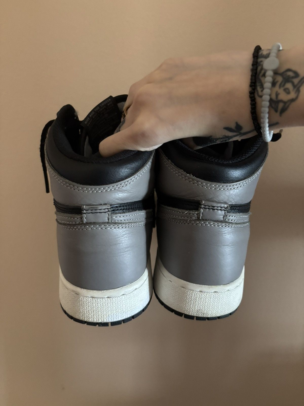 Jordan Brand Air Jordan 1 Retro High OG GS ‘Shadow' 2018 Size US 6.5 / EU 39-40 - 4 Thumbnail